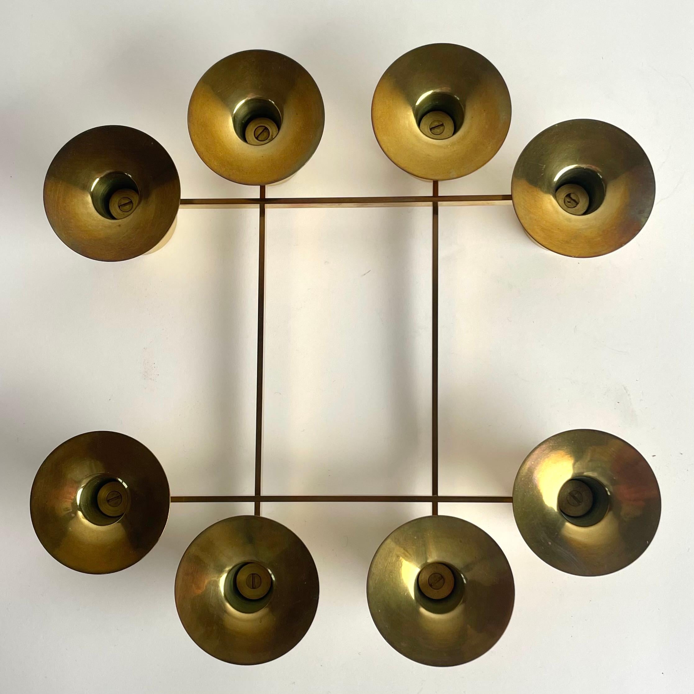 Metà XX secolo Quattro candelieri in ottone di Sigurd Persson. The Modern Scandinavian Mid-century Modern. in vendita
