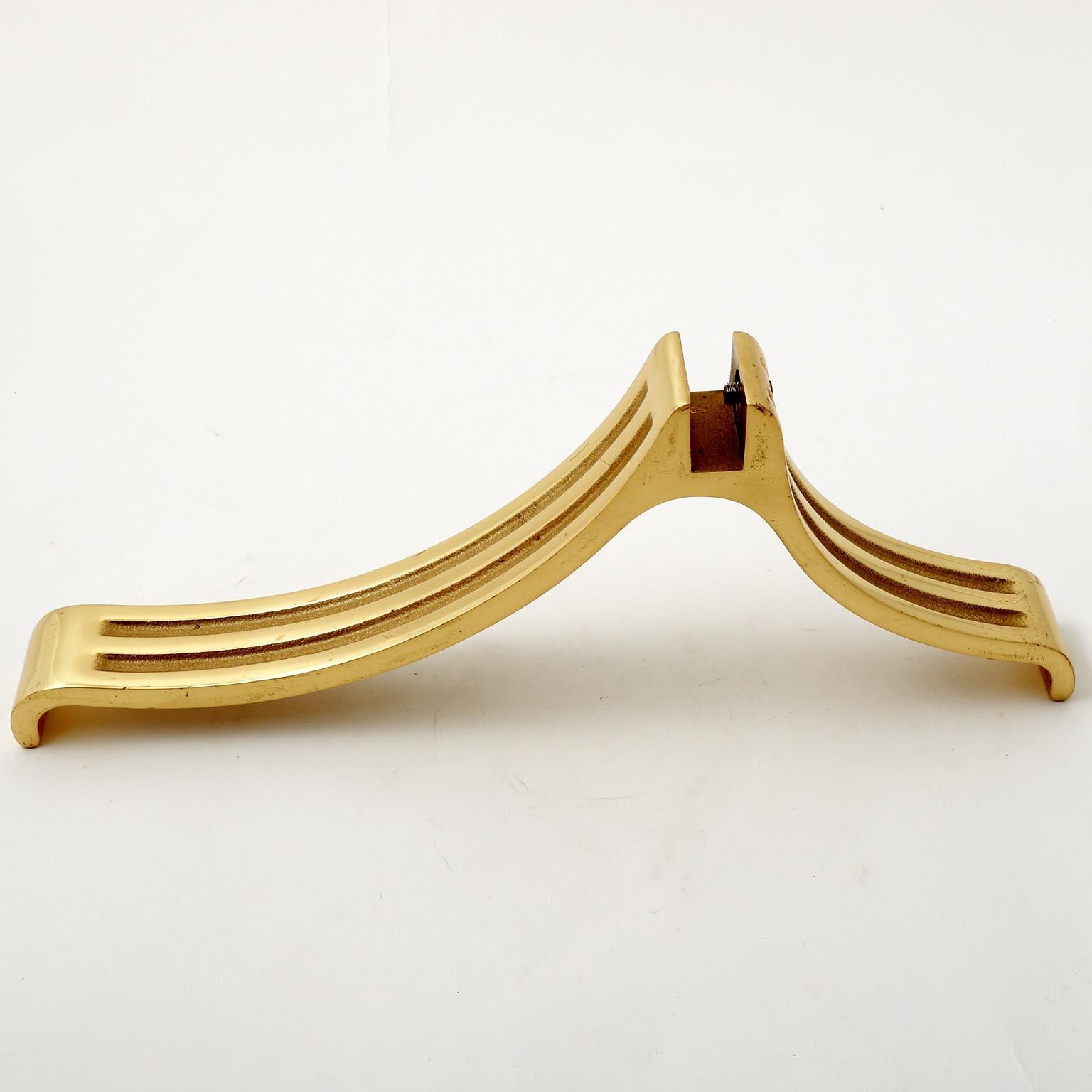 Four Brass Legs for Table Mirror Bed Sideboard, circa 1970 In Good Condition For Sale In Hausmannstätten, AT