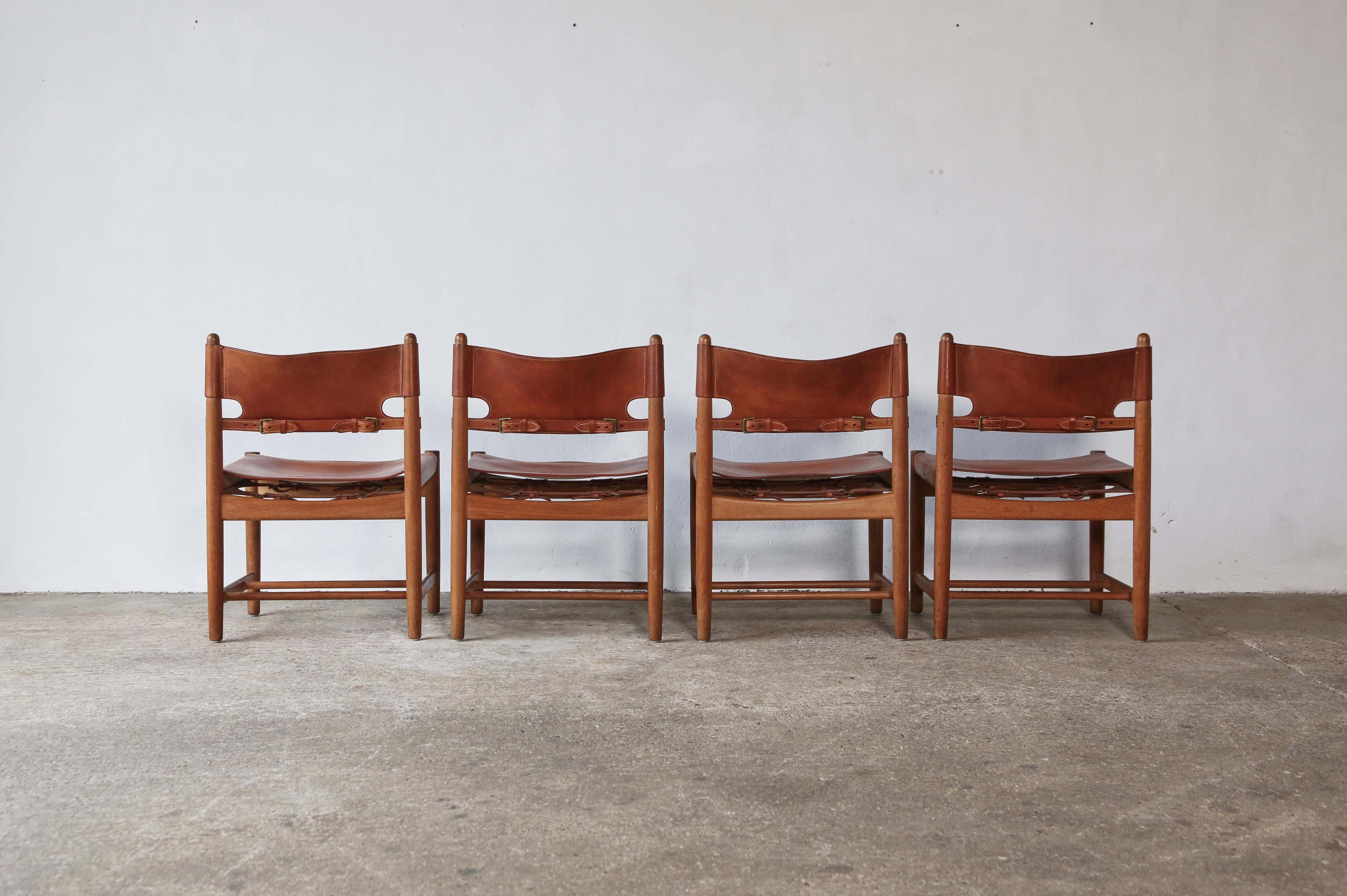 Mid-Century Modern Four Børge 'Borge' Mogensen Hunting Dining Chairs Model 3251, Denmark, 1960s For Sale
