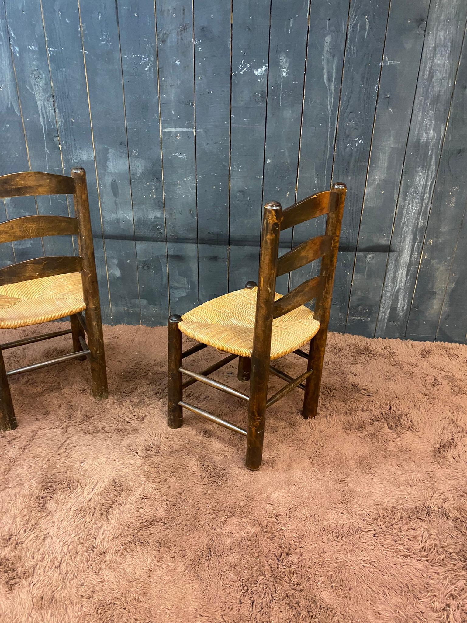 Four Brutalist Pine Chairs, circa 1950 For Sale 4