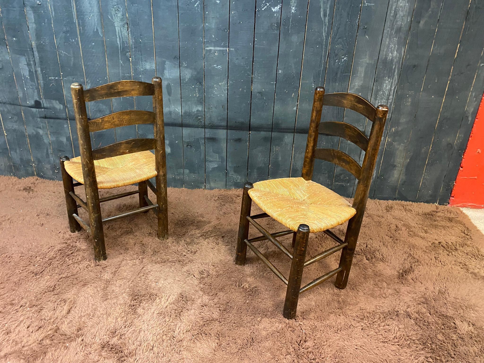 Four Brutalist Pine Chairs, circa 1950 For Sale 3