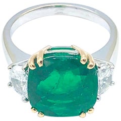 4 Carat Columbian Emerald and Diamond Three-Stone Statement Ring