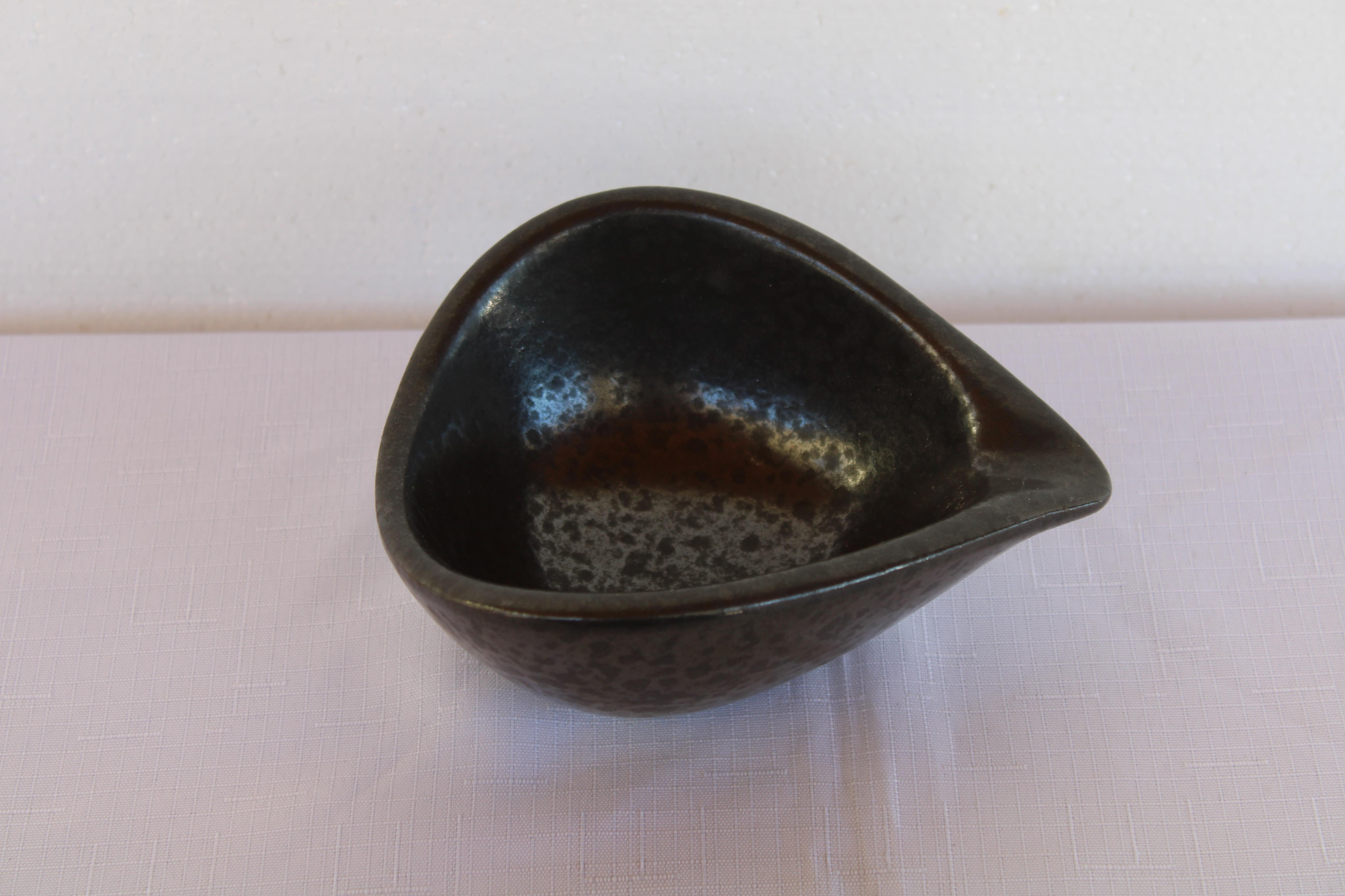 Cuatro piezas de cerámica de Ben Seibel, Raymor Modern Artware de Roseville en venta 4