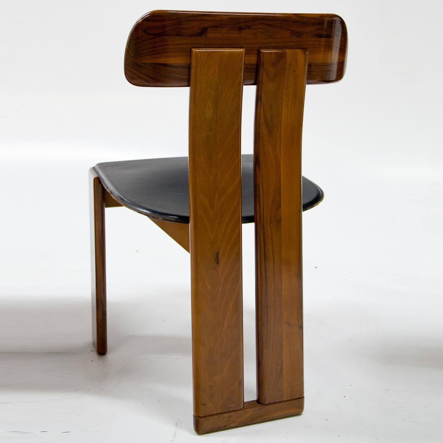Late 20th Century Four Chairs, Attributed to Afra & Tobia Scarpa for Maxalto, Italy, 1970s