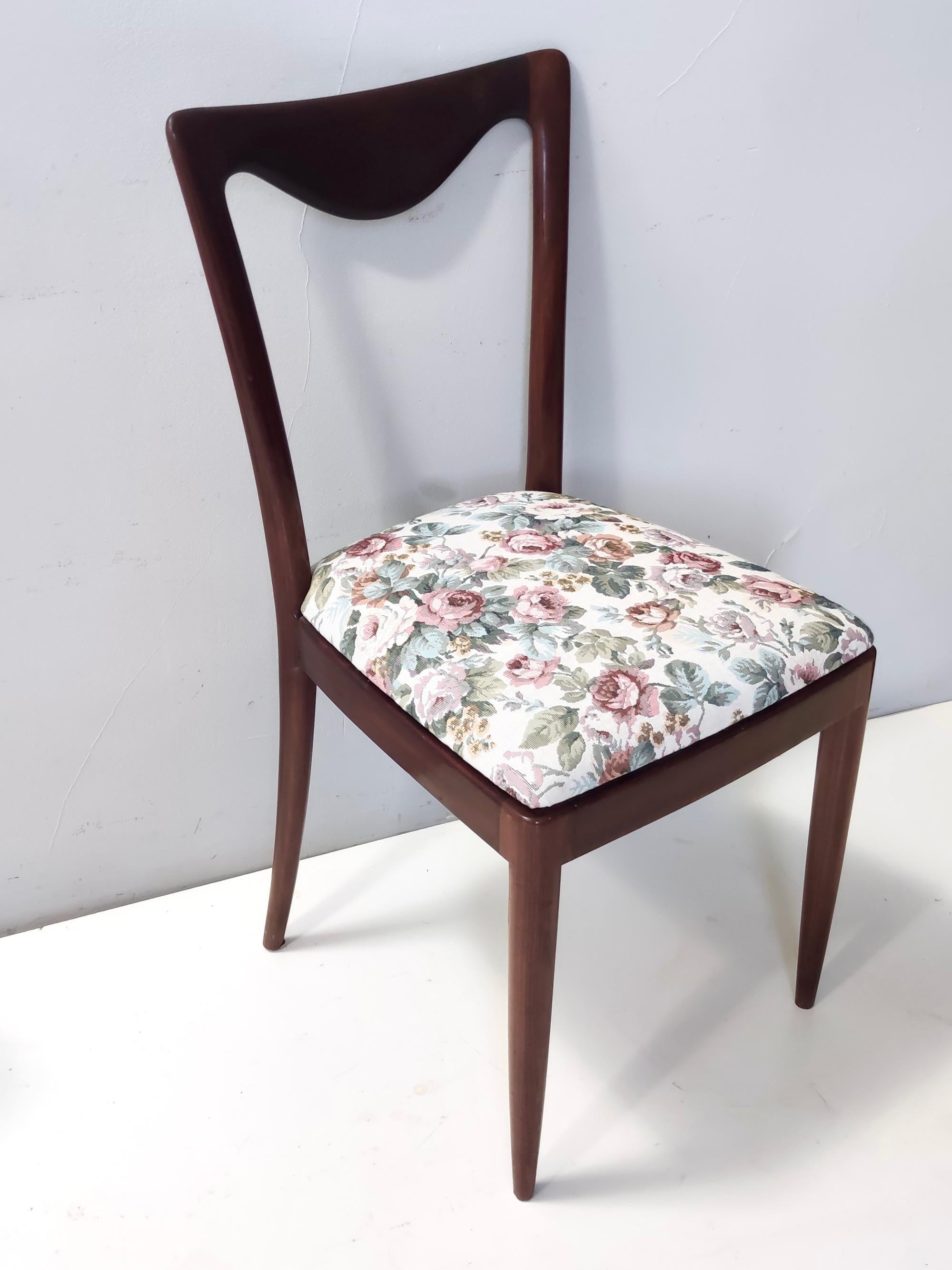Four Chairs by Carlo Enrico Rava with Beech Frame and Linen Patterned Fabric For Sale 4
