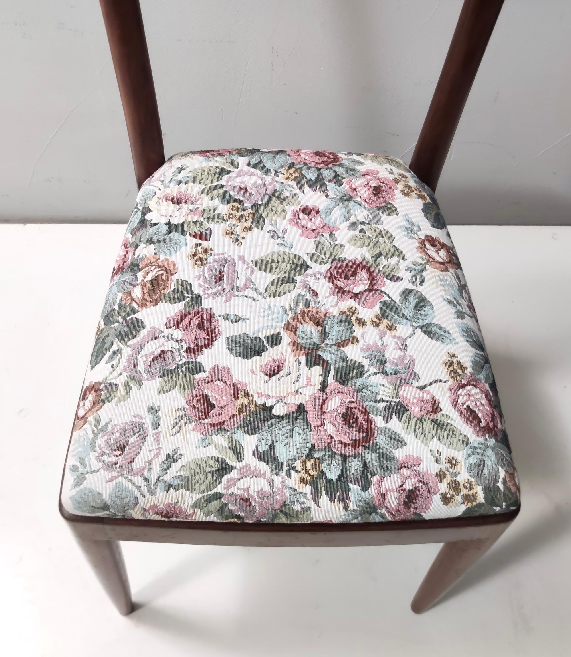 Four Chairs by Carlo Enrico Rava with Beech Frame and Linen Patterned Fabric For Sale 5