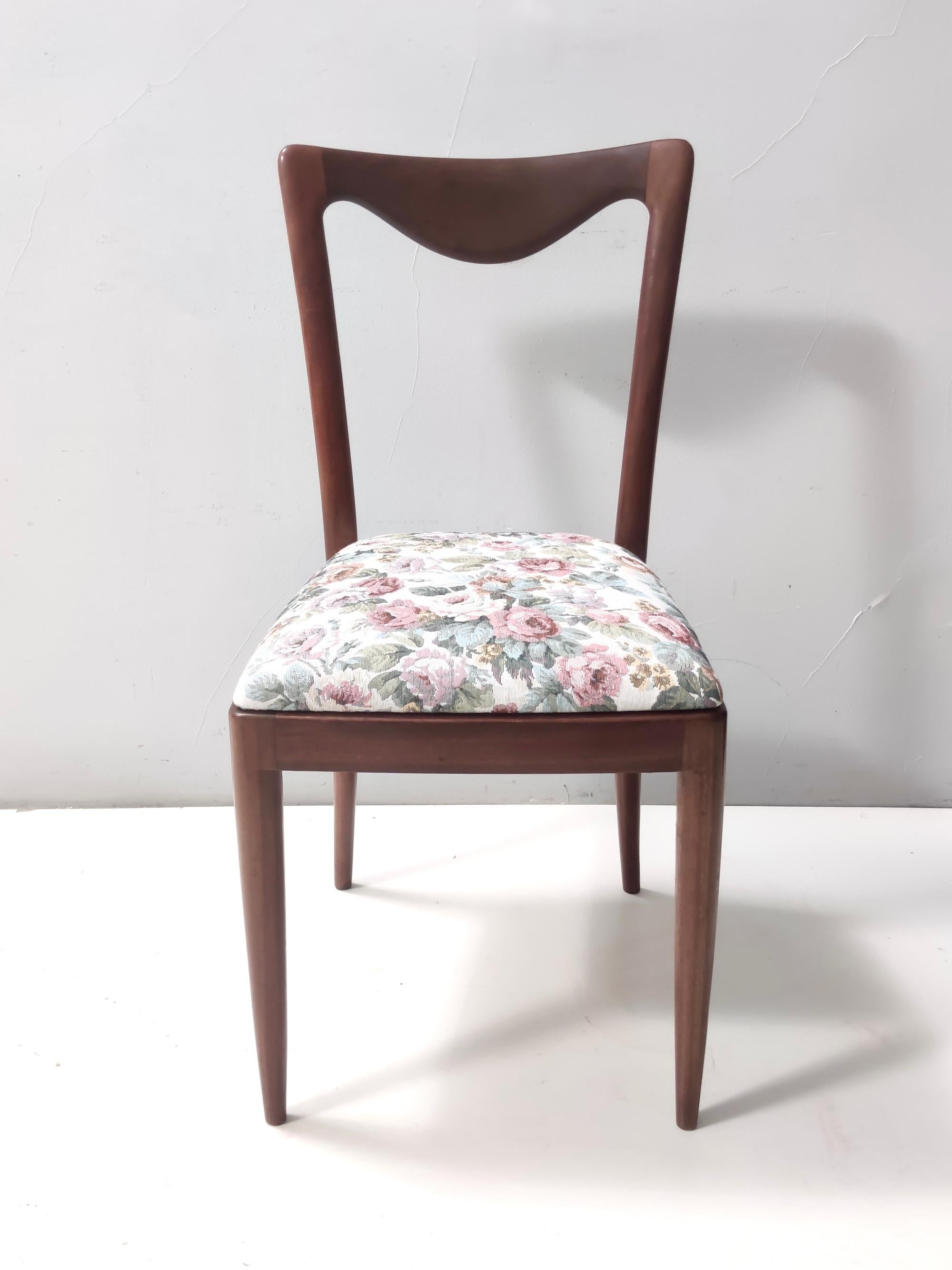 Four Chairs by Carlo Enrico Rava with Beech Frame and Linen Patterned Fabric In Excellent Condition For Sale In Bresso, Lombardy