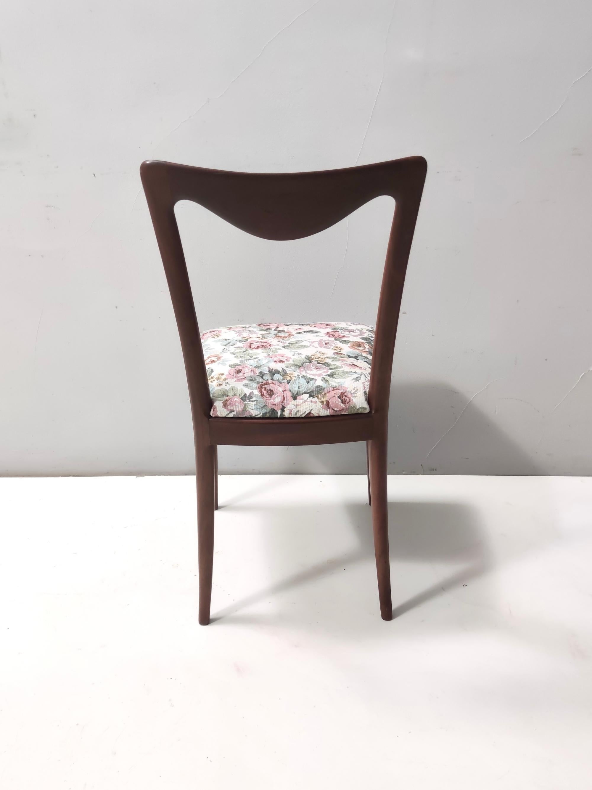 Four Chairs by Carlo Enrico Rava with Beech Frame and Linen Patterned Fabric For Sale 3