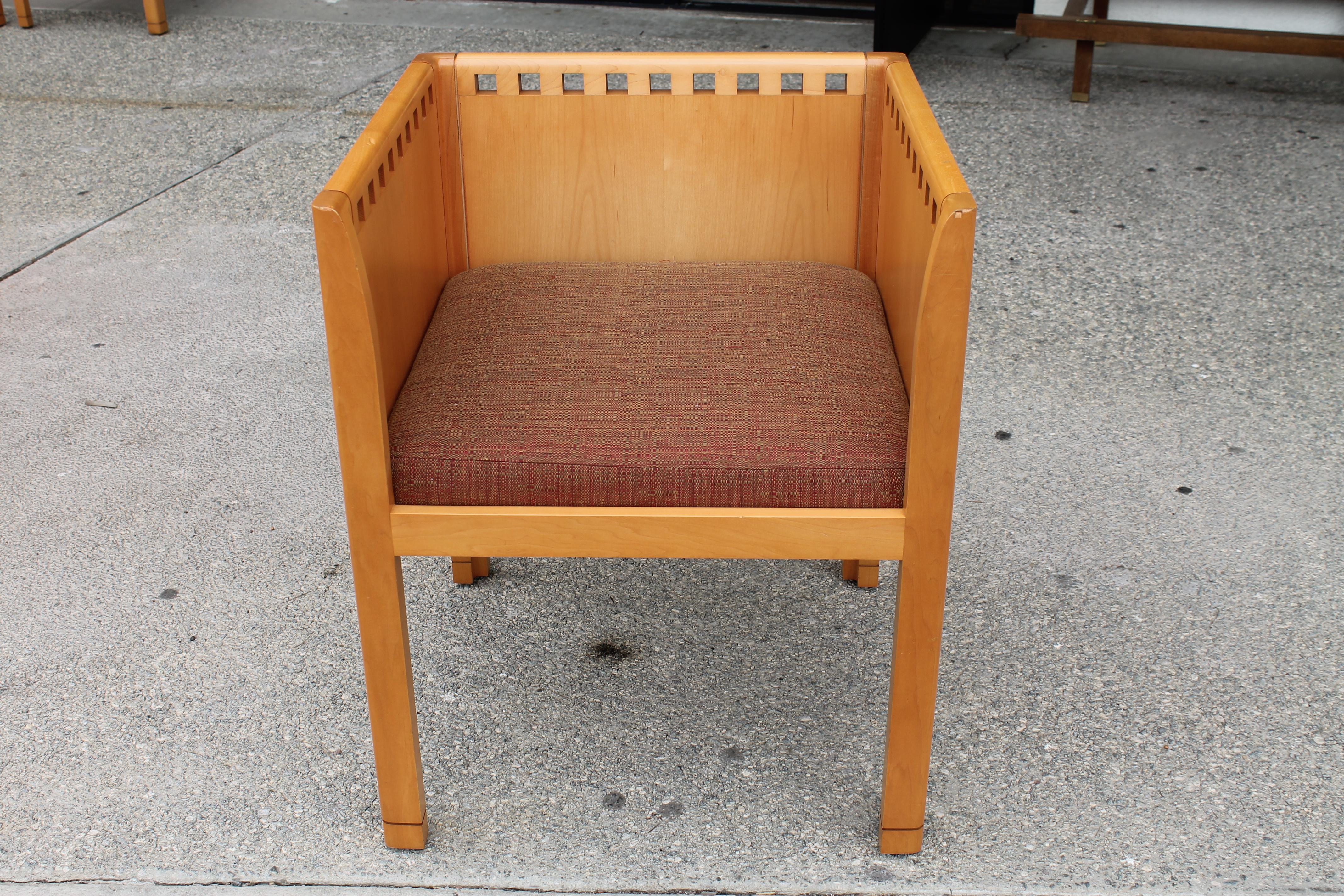 American Four Chairs, Metropolitan Furniture Corporation For Sale