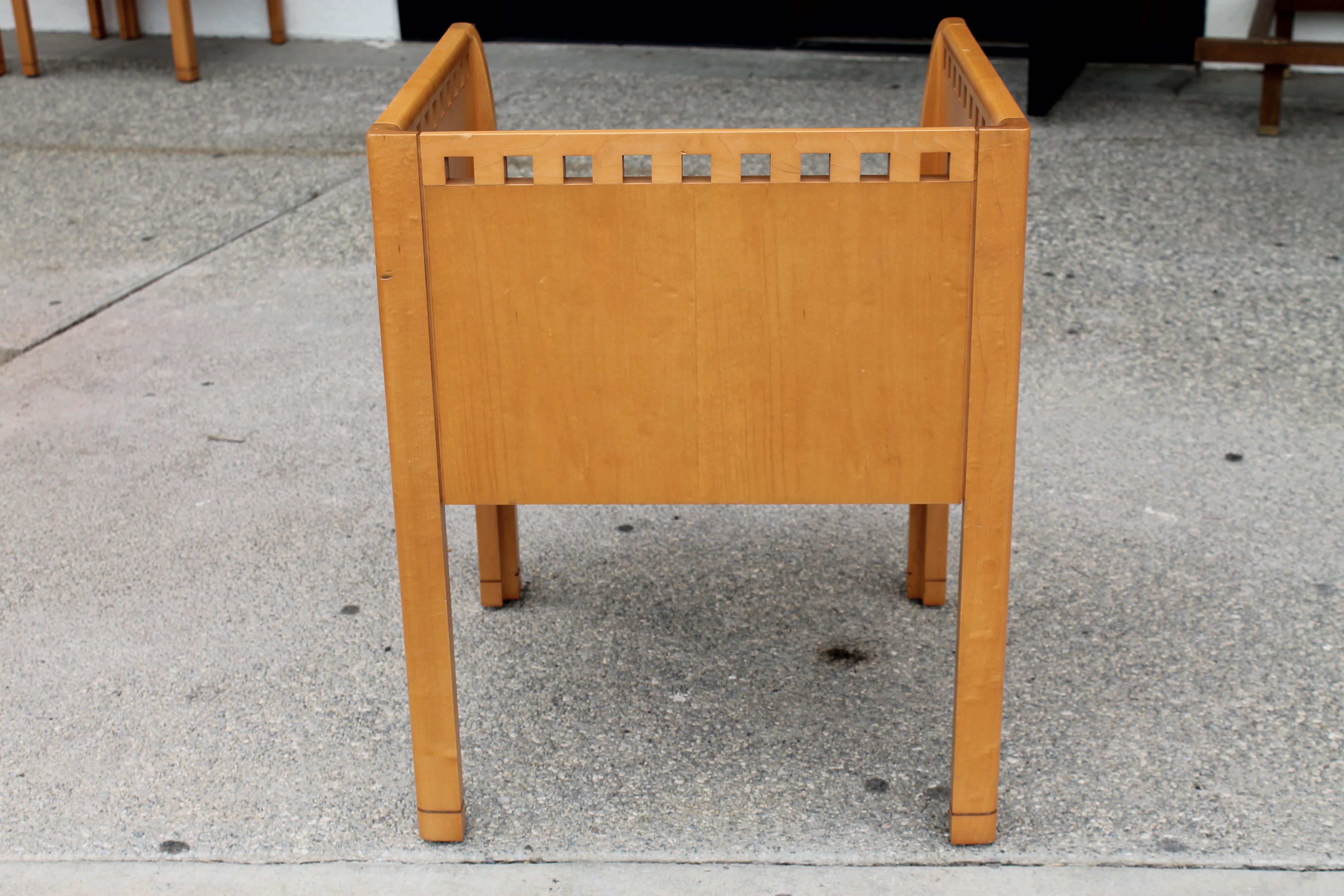 Maple Four Chairs, Metropolitan Furniture Corporation For Sale