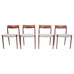 Quatre chaises modèle 77, am designs par N. O. Møller, Danemark, années 1950