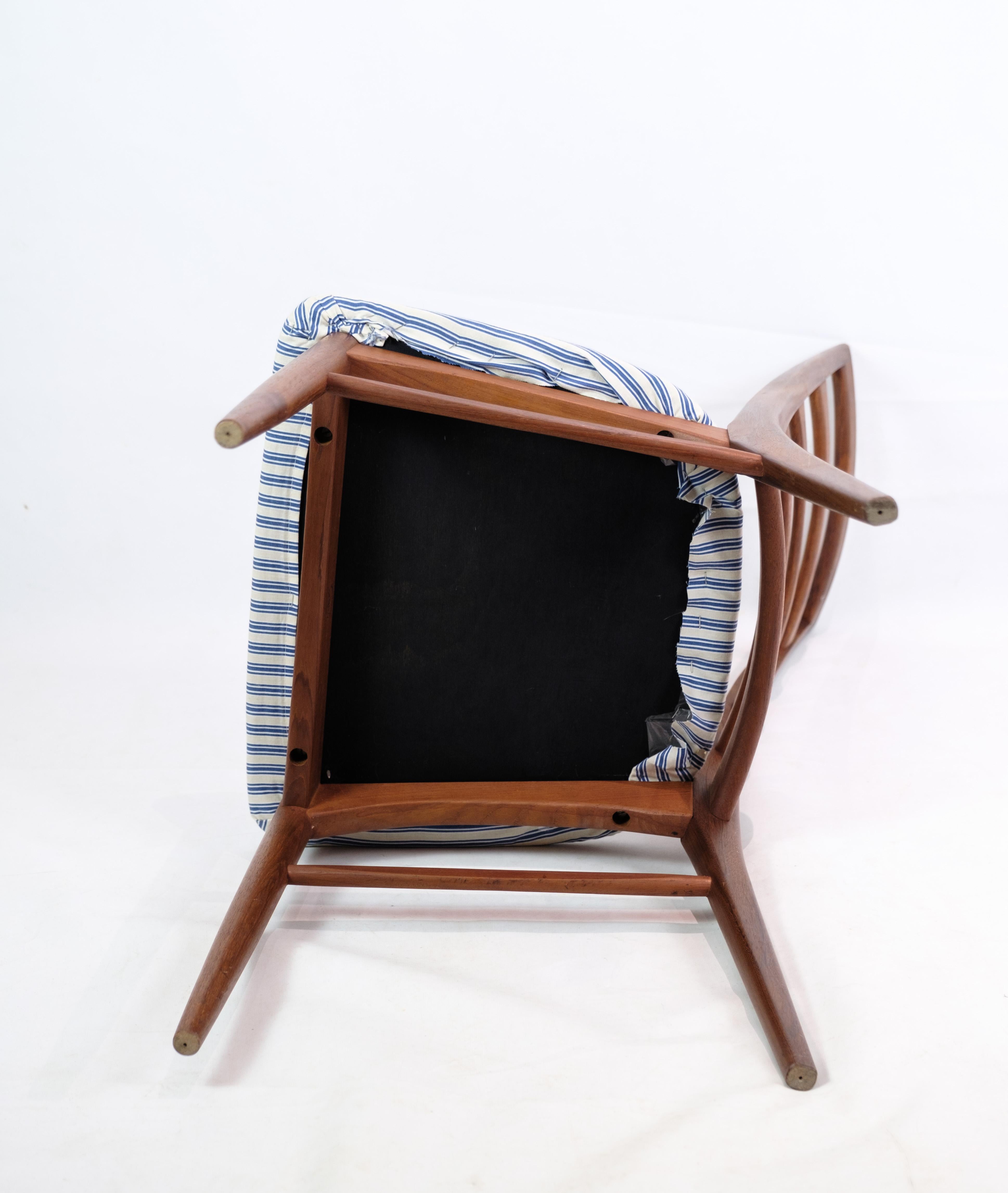 Ensemble de quatre chaises modèle Lis par Niels Koefoed, années 1960 en vente 4