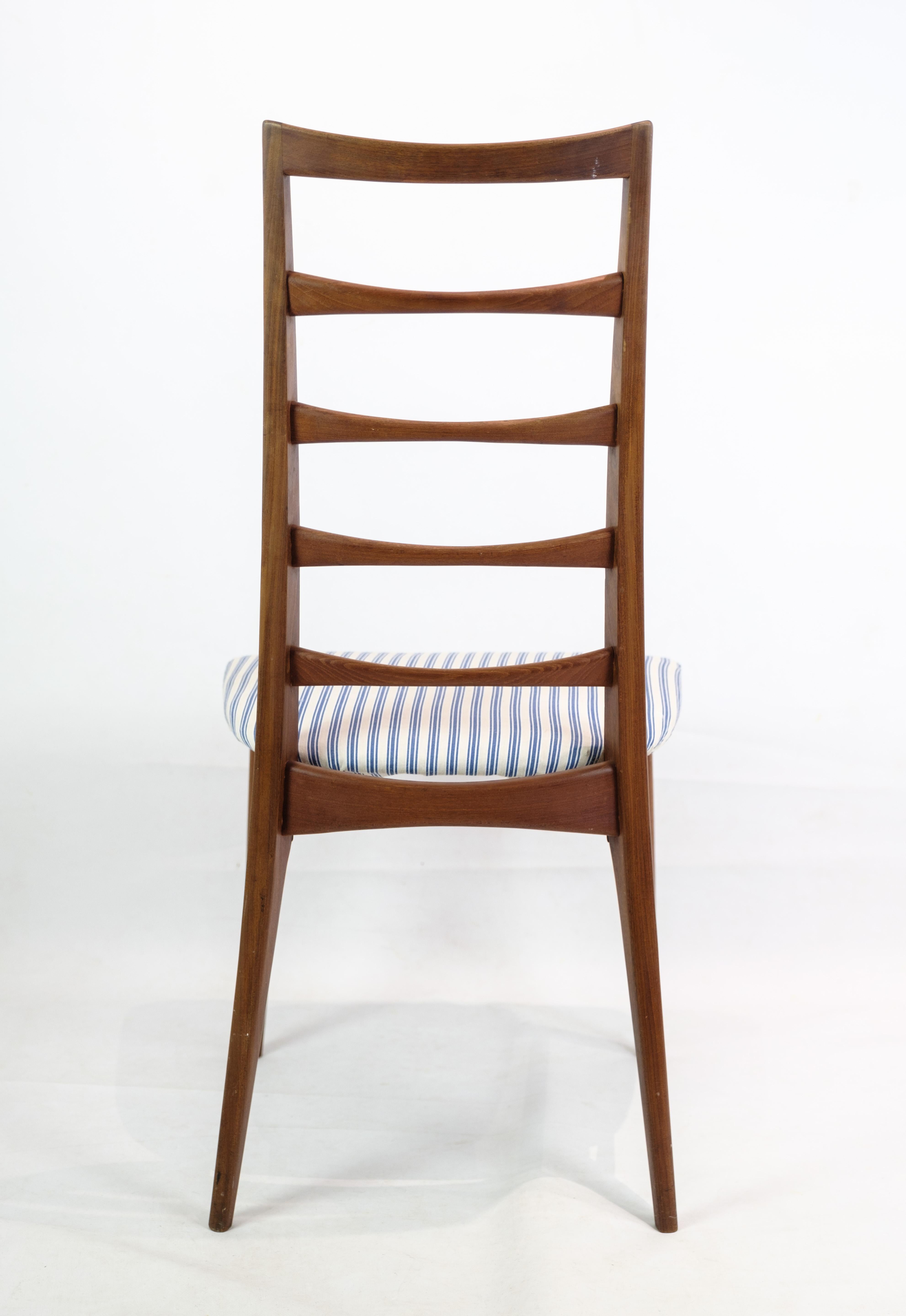 Ensemble de quatre chaises modèle Lis par Niels Koefoed, années 1960 en vente 2