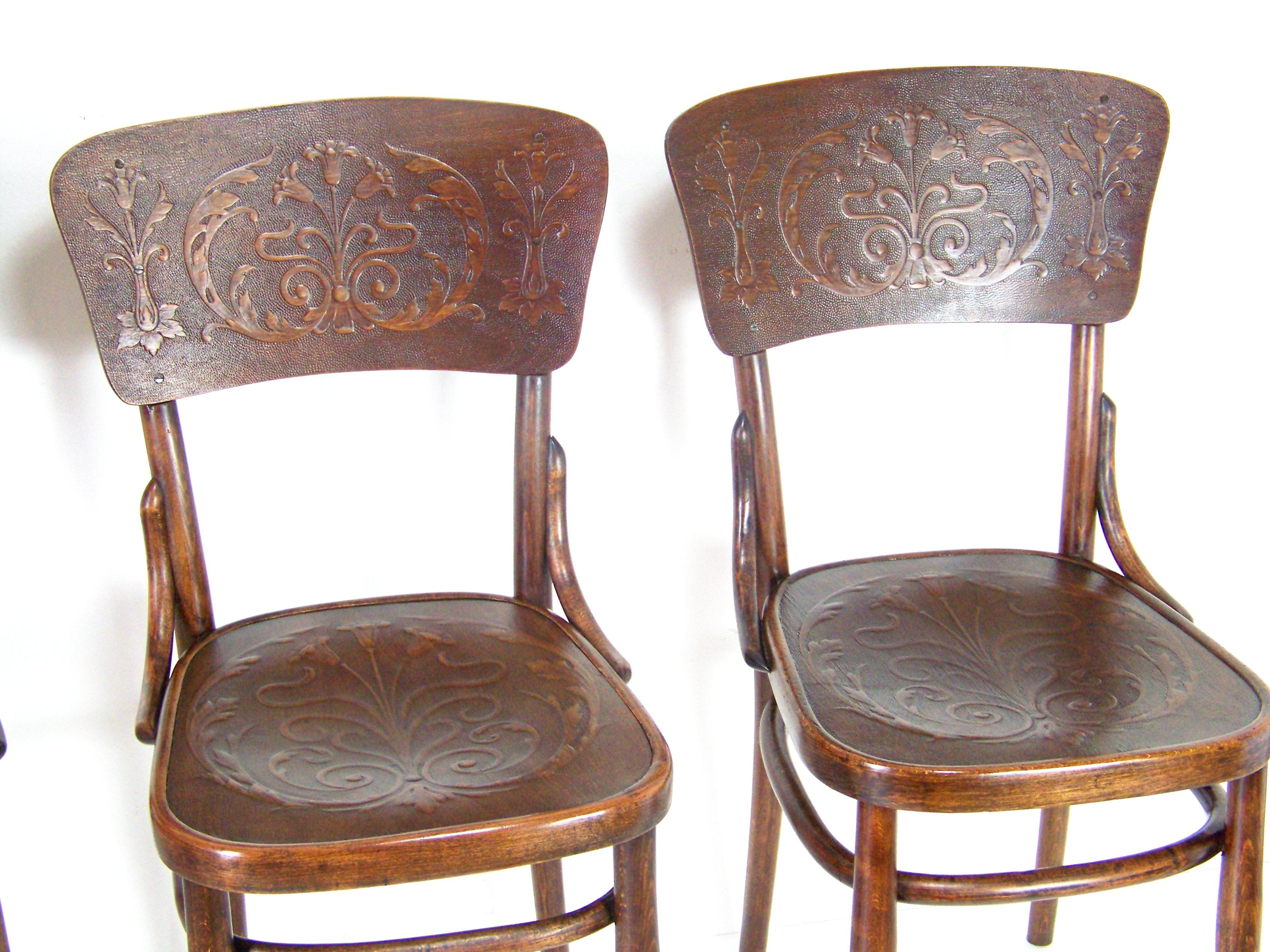 Original state. Removable construction. Cleaned and gentle re-polished with shellac finish.