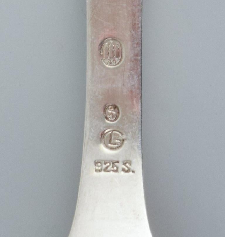 Four Christmas Spoons from 1941, 1945, 1947, 1949. Grann and Laglye, Copenhagen For Sale 4