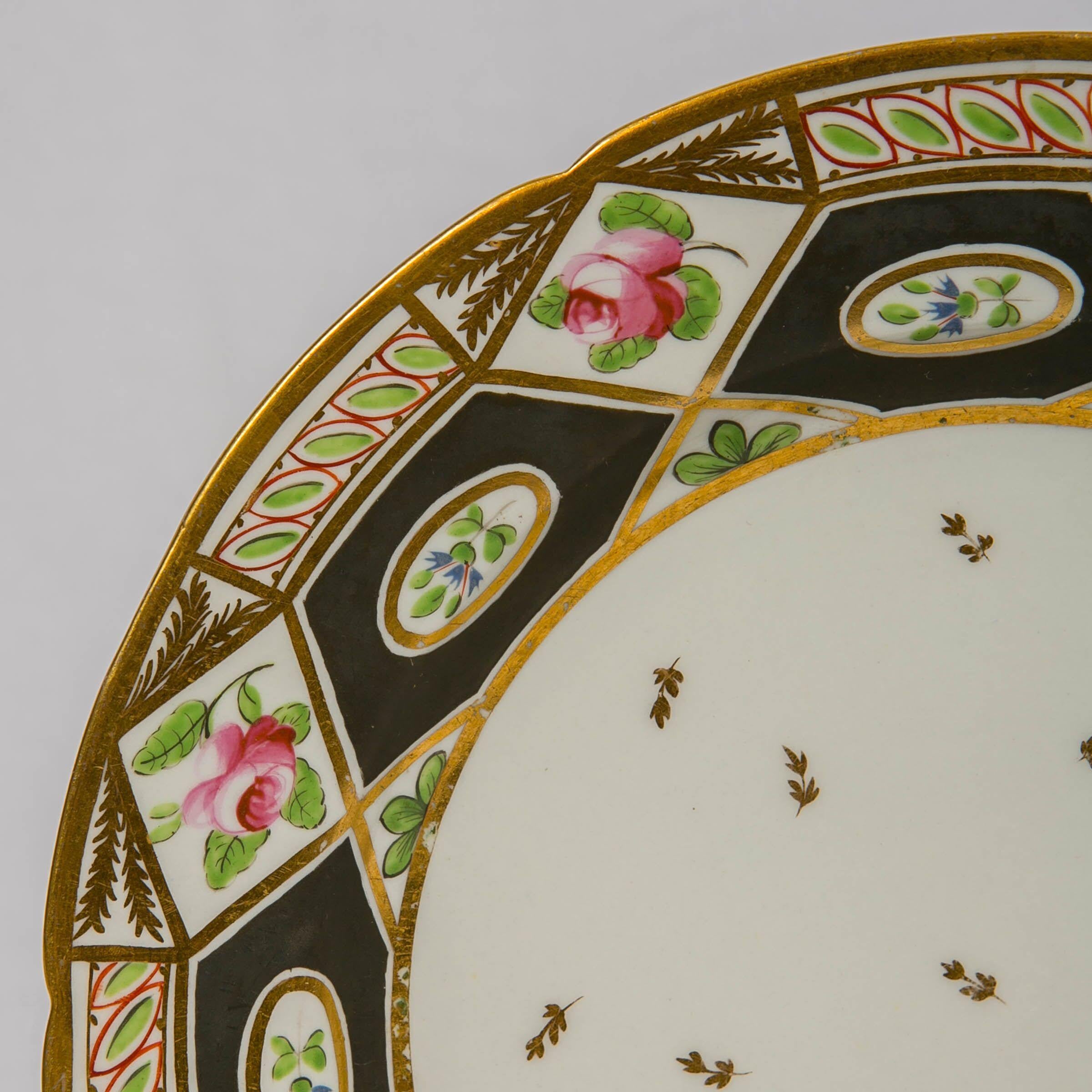 Porcelain Set Four Antique English Dishes Made By Coalport Hand-Painted Circa 1810  For Sale