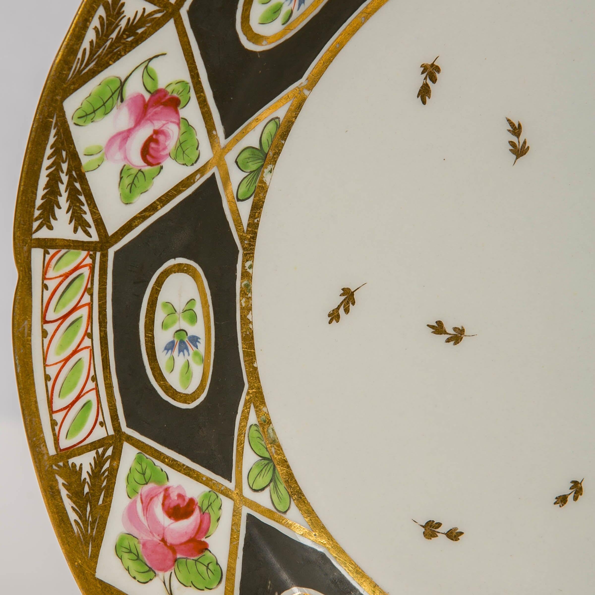 Set aus vier antiken englischen Schalen, handbemalt von Coalport, um 1810  (19. Jahrhundert) im Angebot