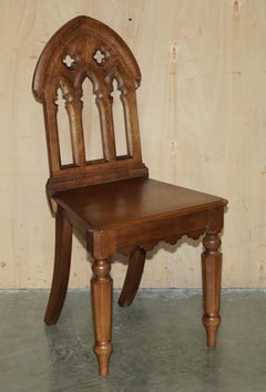 FOUR CIRCA 1920 ENGLiSH OAK HAND CARVED GOTHIC REVIVAL STEEPLE BACK HALL CHAIRS