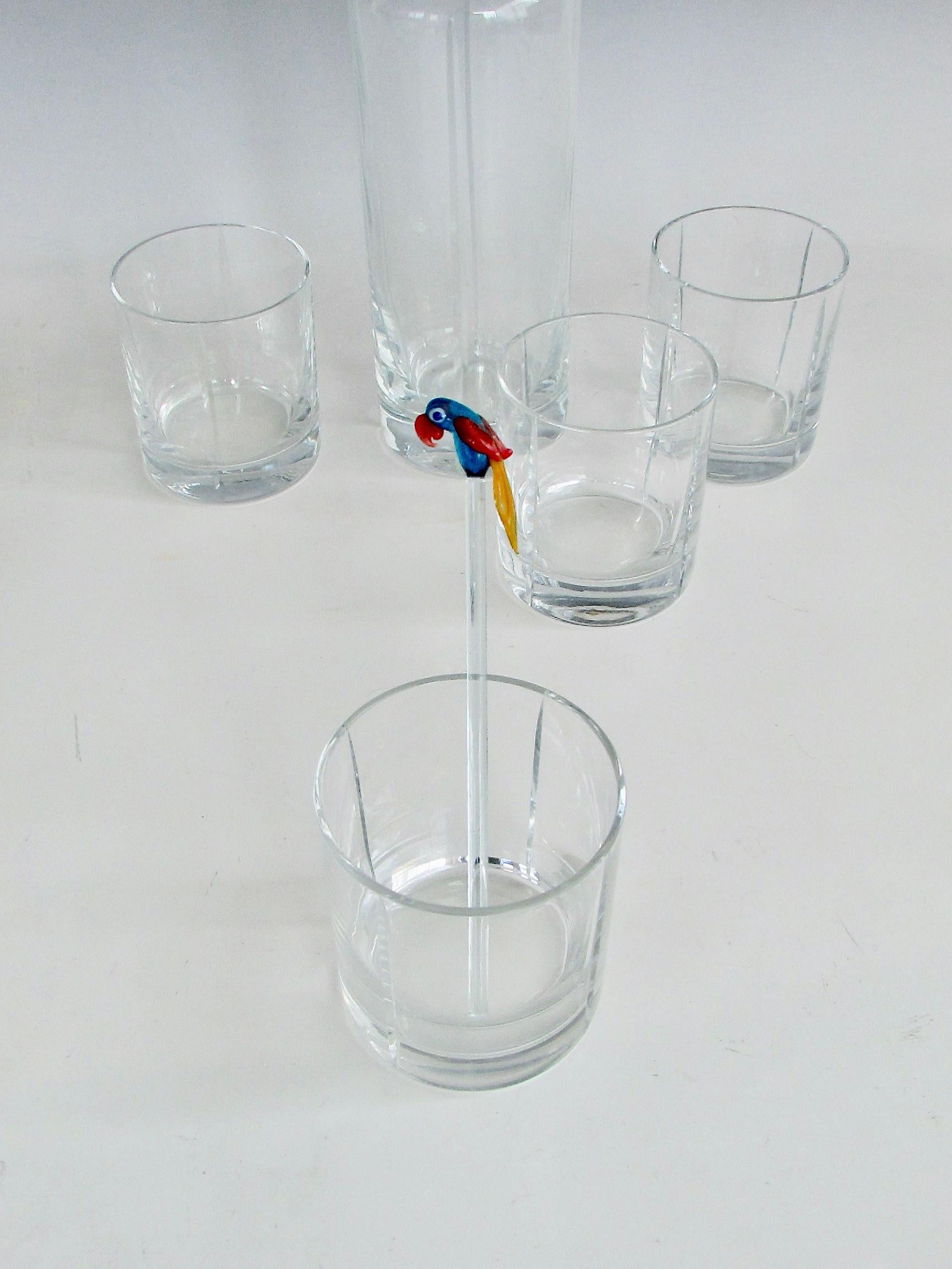 Classic decanter with stopper and four 