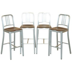 OUR STOOLS DE BAR COLLECTION EN COULEURS D'ALUMINIUM BRUSHED EMECO 111