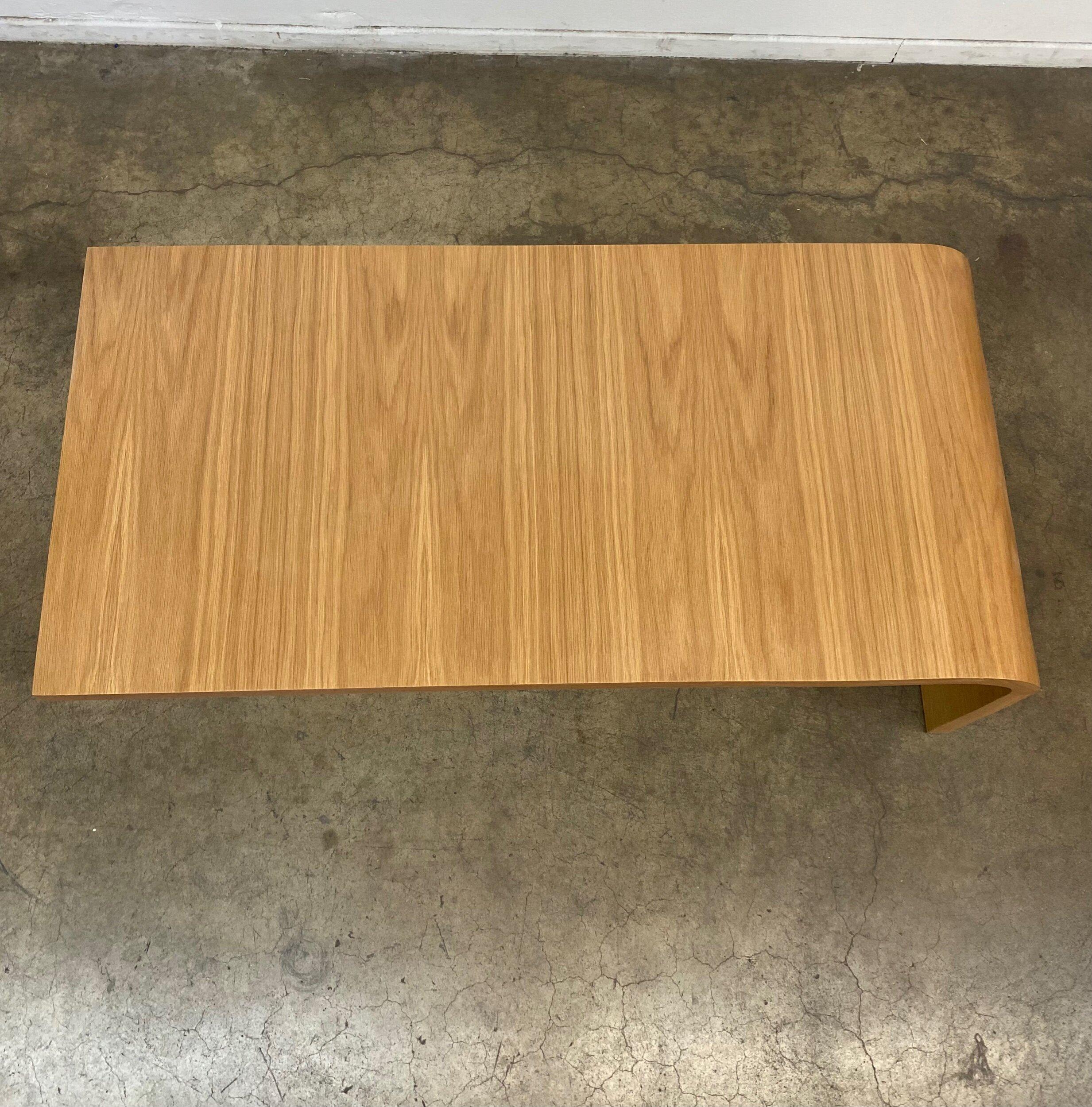 Four Curves Coffee Table by Vintage On Point For Sale 7