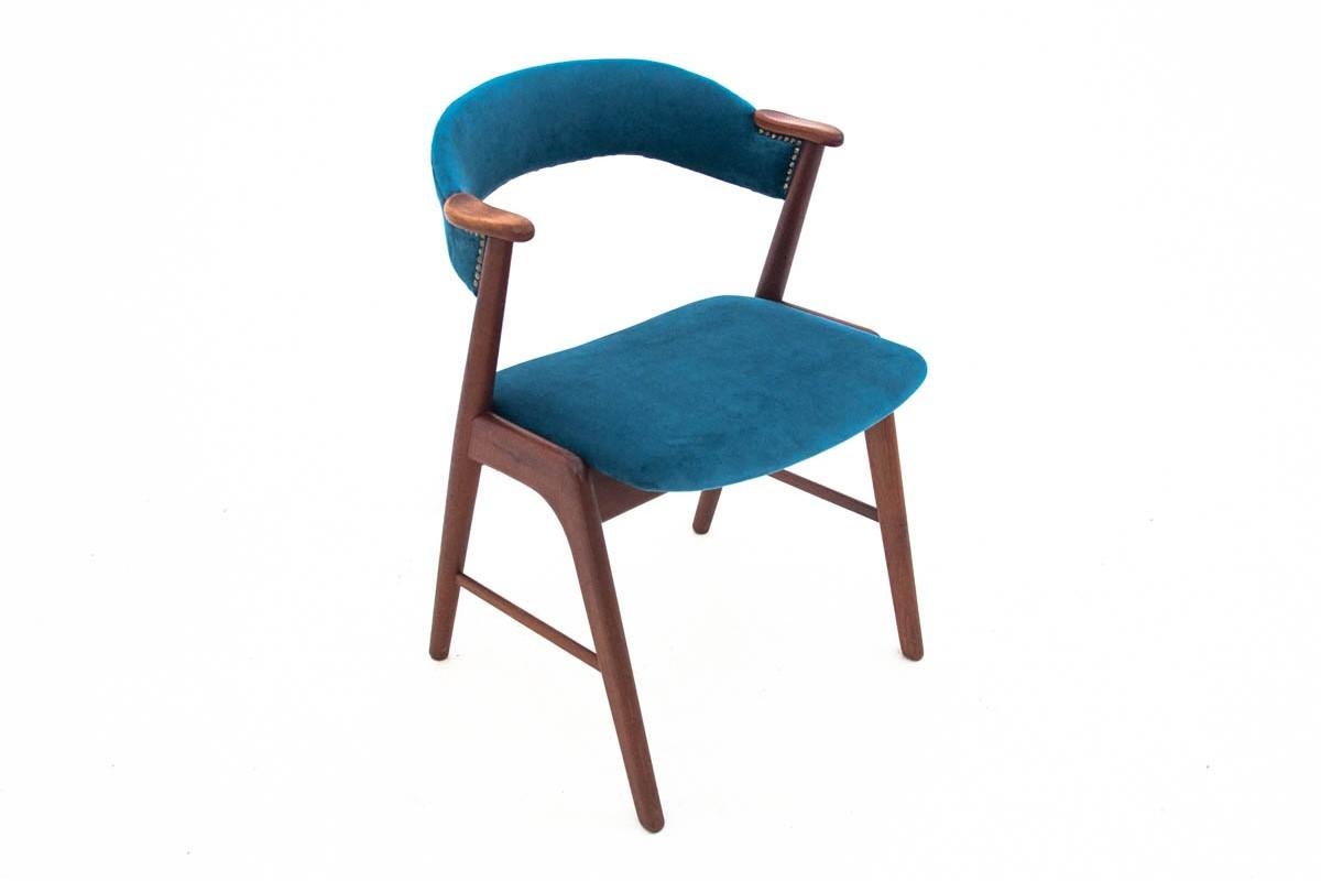 Four Danish Dining Chairs after Renovation For Sale 2