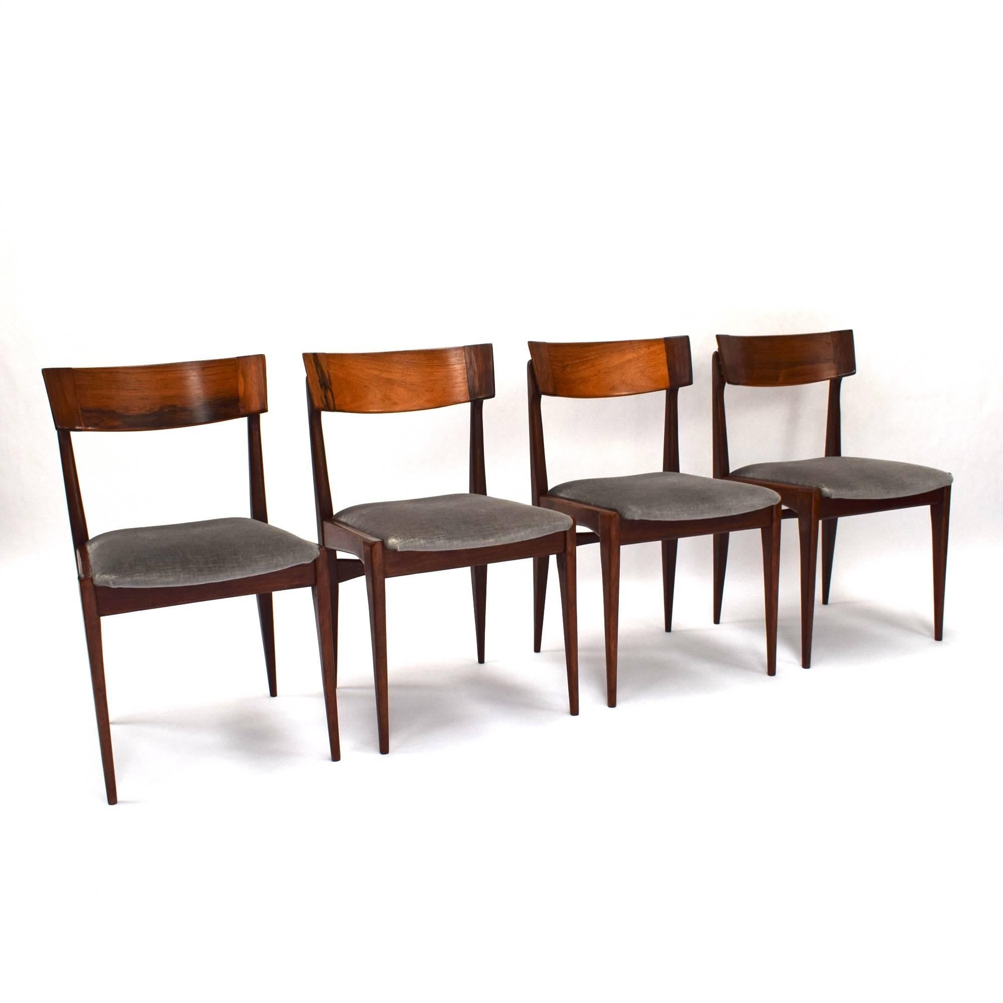 Designer: Unknown

Manufacturer: Unknown

Country: Scandinavia

Model: Dining chairs

Design period: 1950’s

Date of manufacturing: 1950-60’s

Size: W 46.5 x D 48 x H 80 seat height 46

Material: Brazilian rosewood (Rio palissander) /