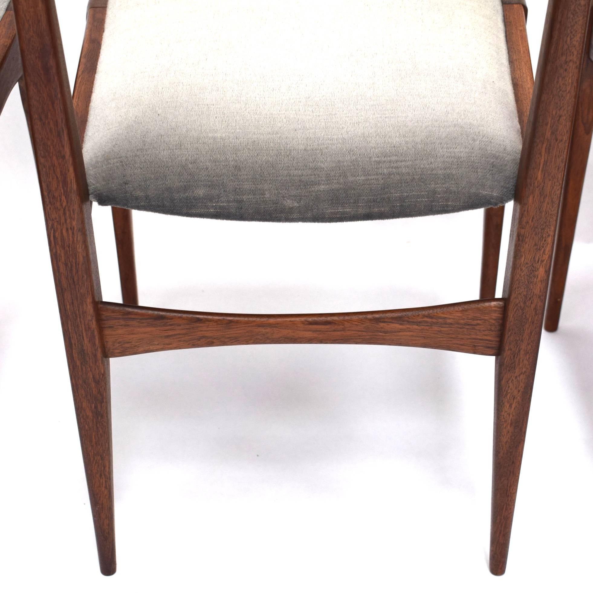 Four Danish Dining Chairs in Brazilian Rosewood, 1950s In Good Condition In Pijnacker, Zuid-Holland