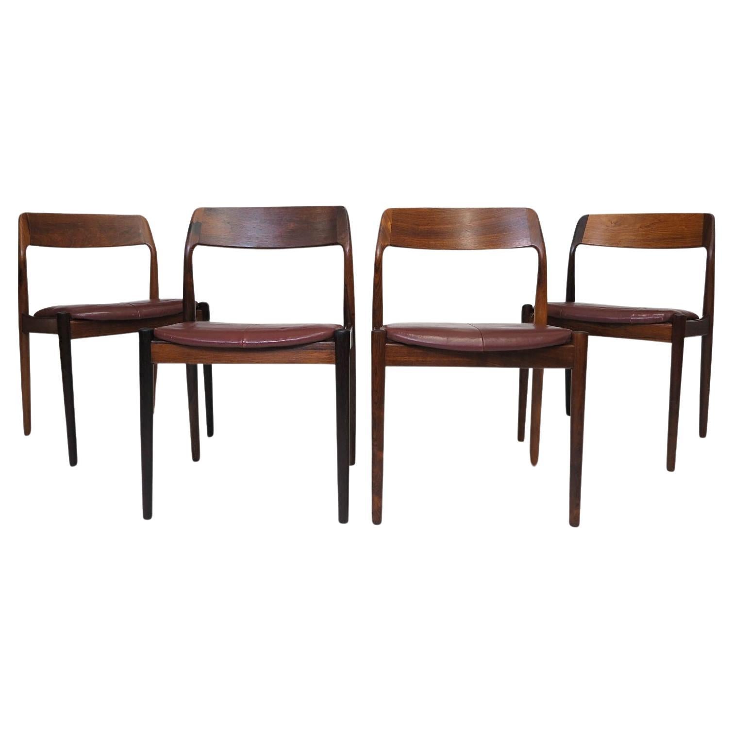 Quatre chaises de salle à manger danoises en bois de rose brésilien massif