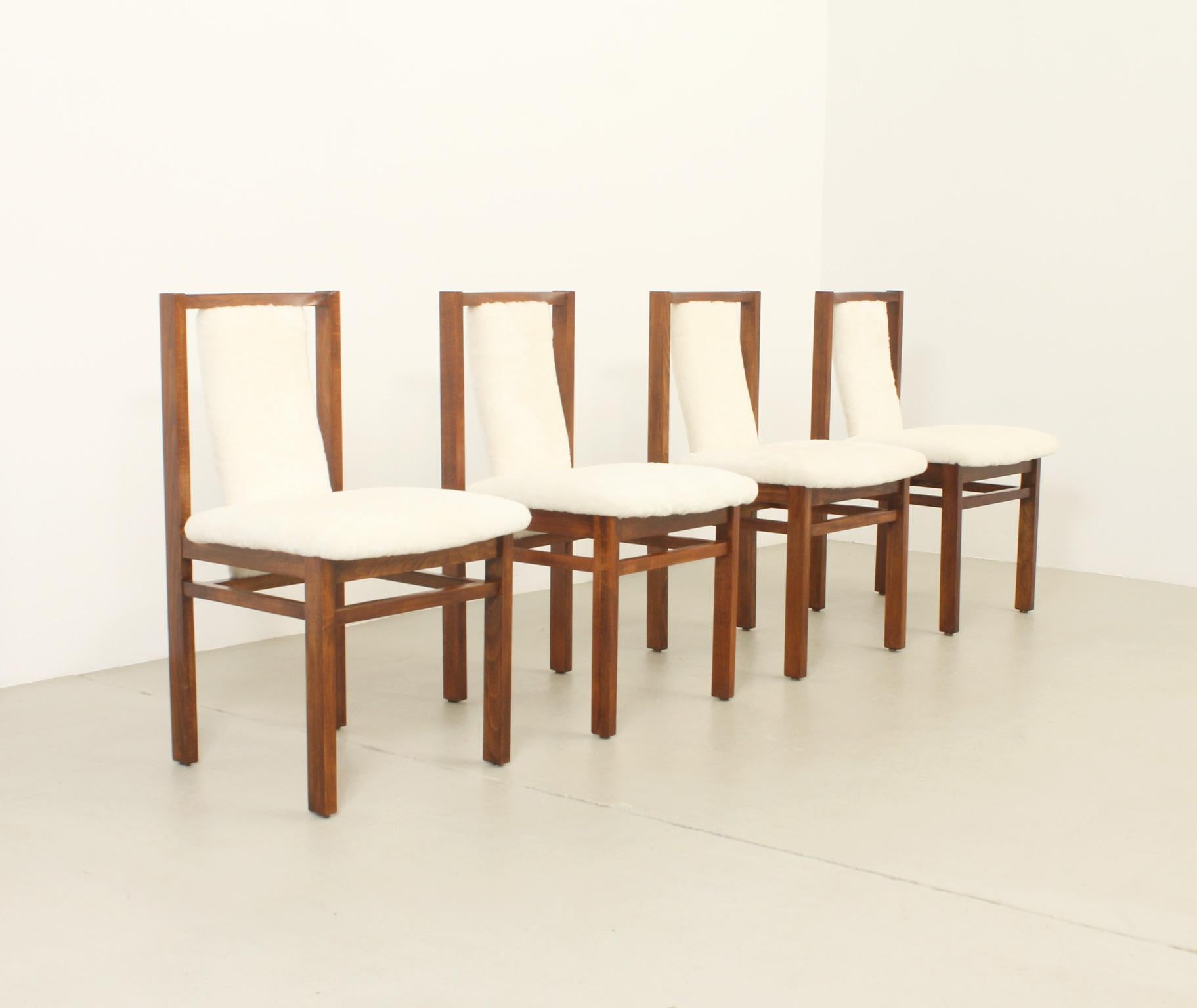 Spanish Four Dining Chairs by Jordi Vilanova in Oak Wood and Sheepskin, Spain, 1960's For Sale