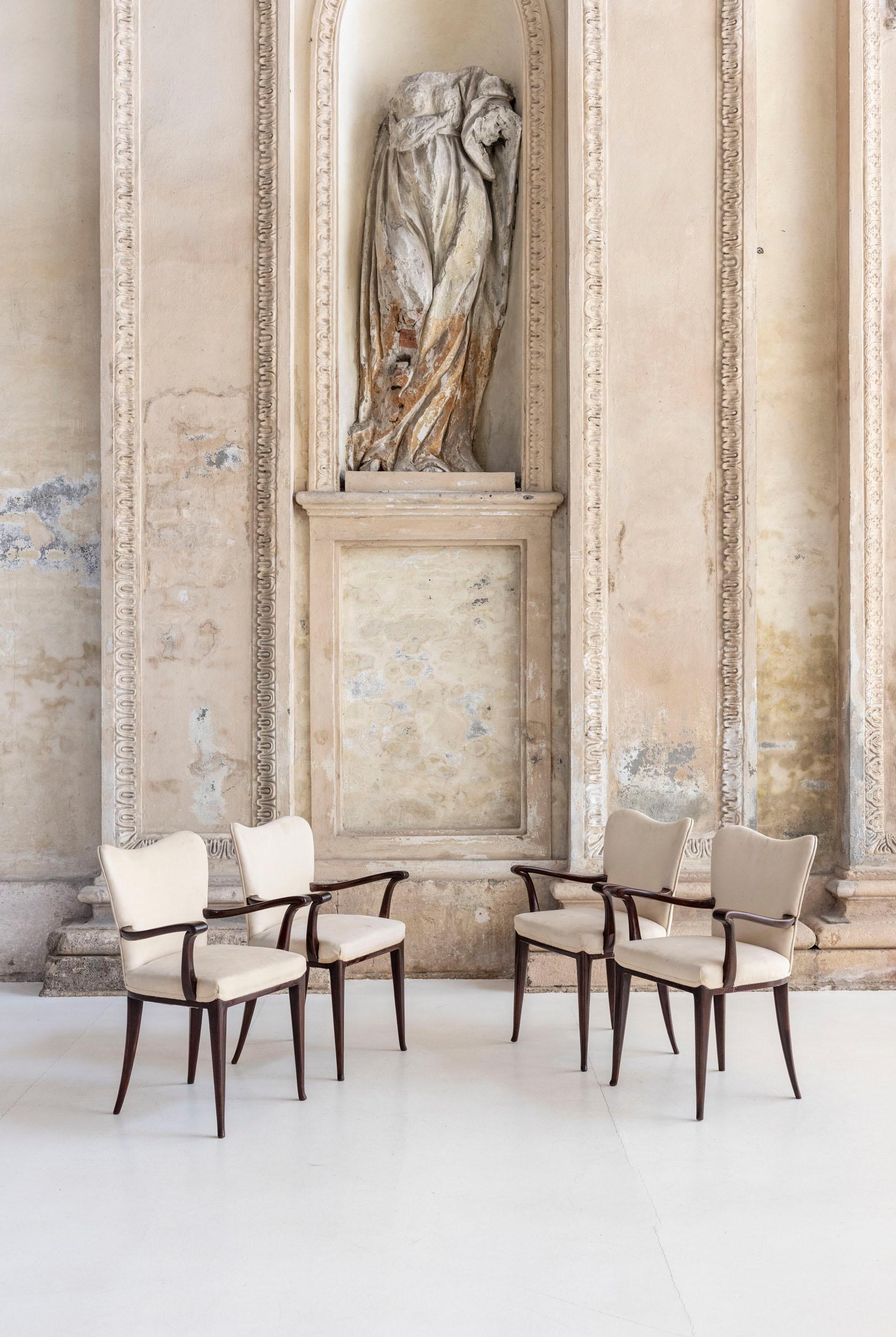 Mid-Century Modern Four dining chairs by Osvaldo Borsani for Arredamenti Borsani. published For Sale
