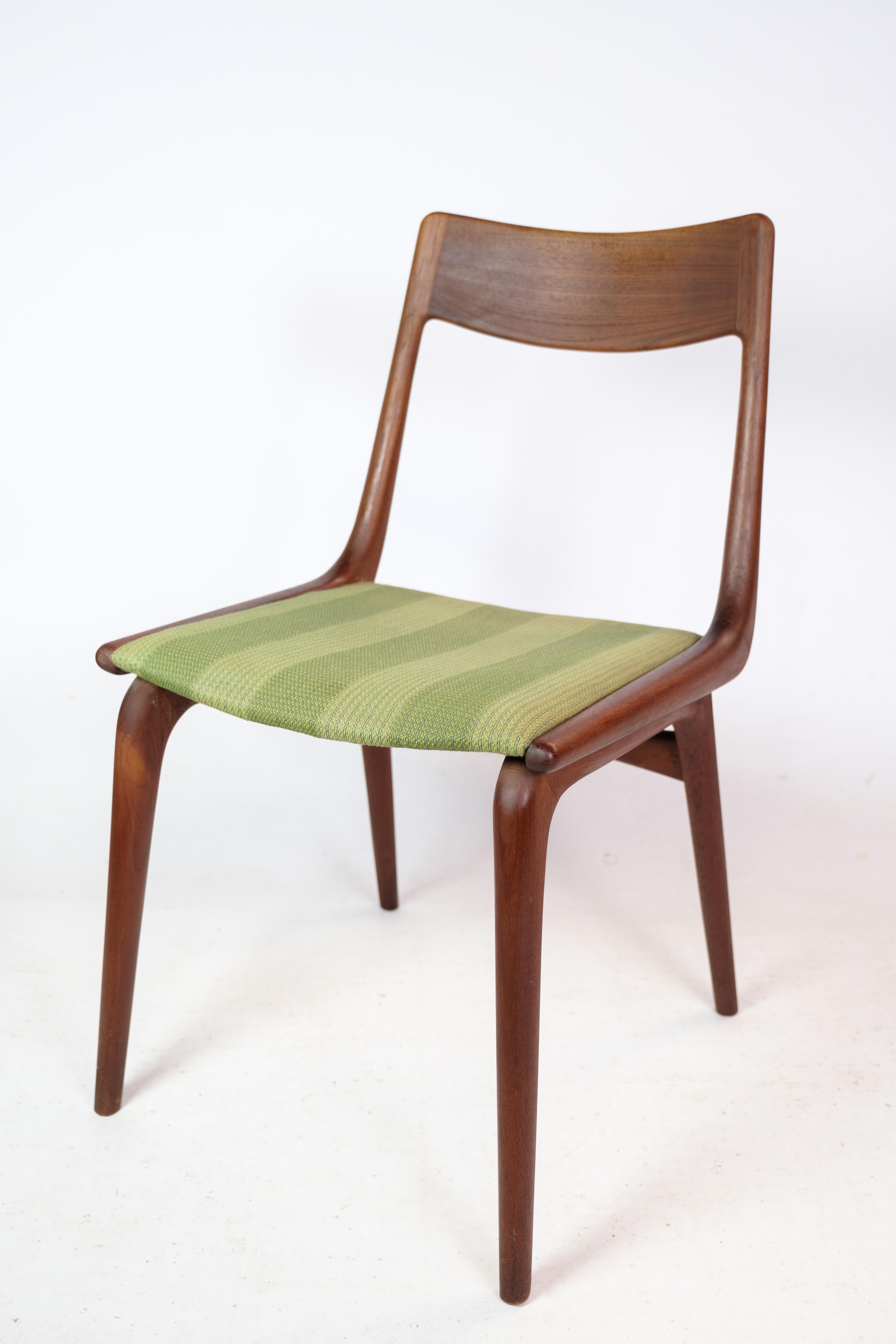 Four Dining Chairs, Model Boomerang, Alfred Christensen, Teak, Slagelse Møbelfab For Sale 3