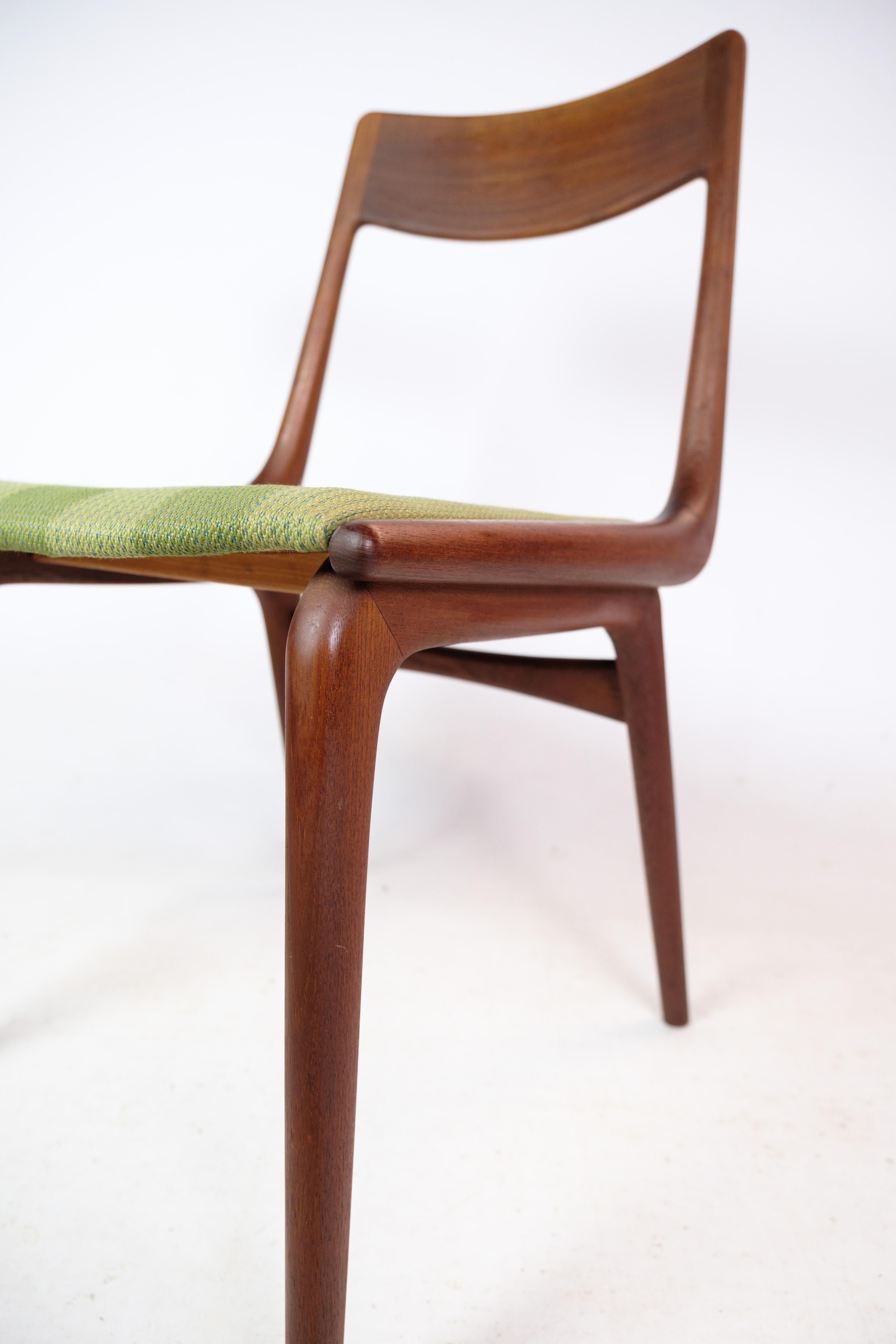 Mid-Century Modern Four Dining Chairs, Model Boomerang, Alfred Christensen, Teak, Slagelse Møbelfab For Sale