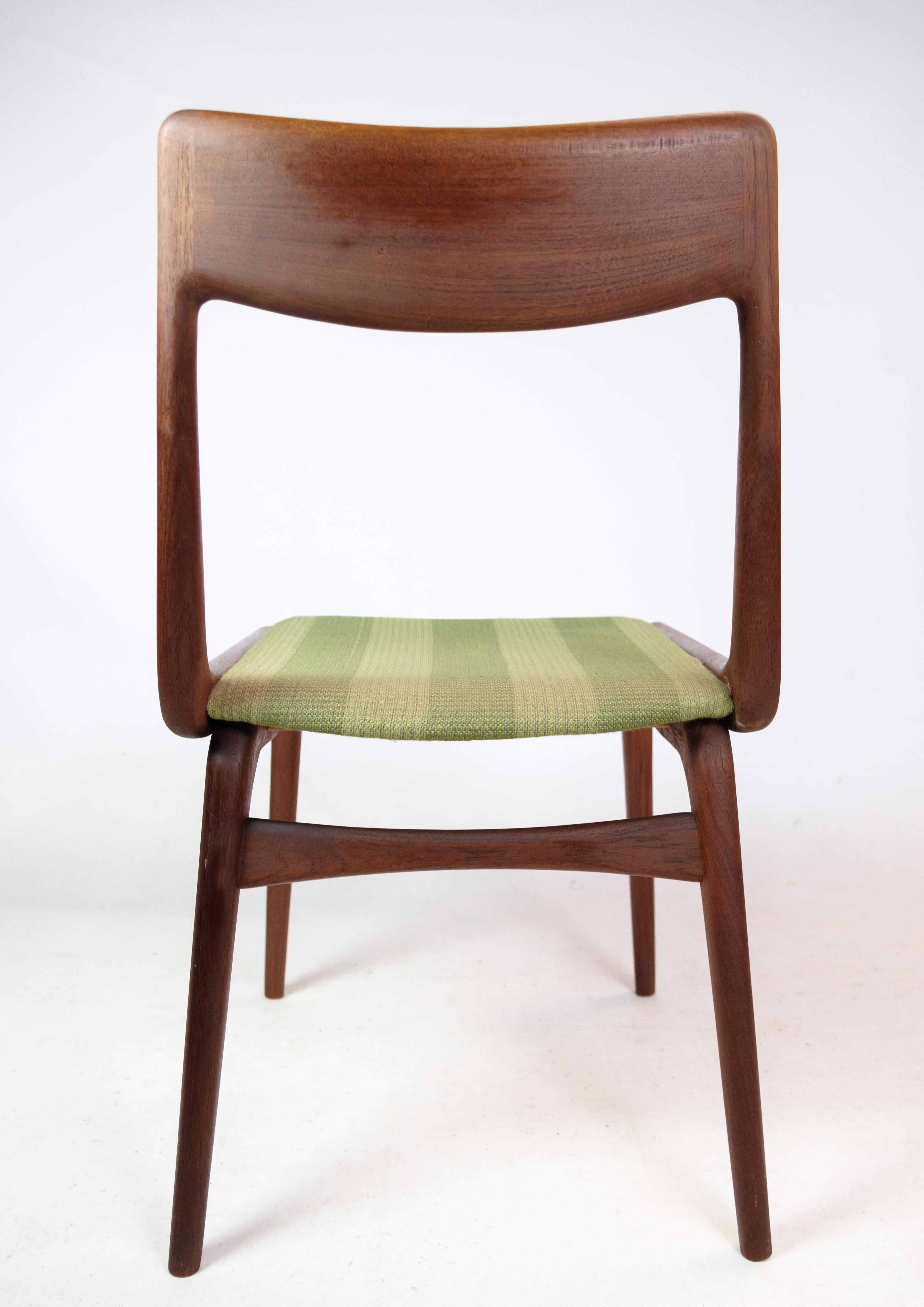 Oiled Four Dining Chairs, Model Boomerang, Alfred Christensen, Teak, Slagelse Møbelfab For Sale
