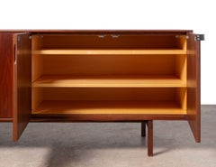 Credenza de cuatro puertas de Florence Knoll para Knoll Associates