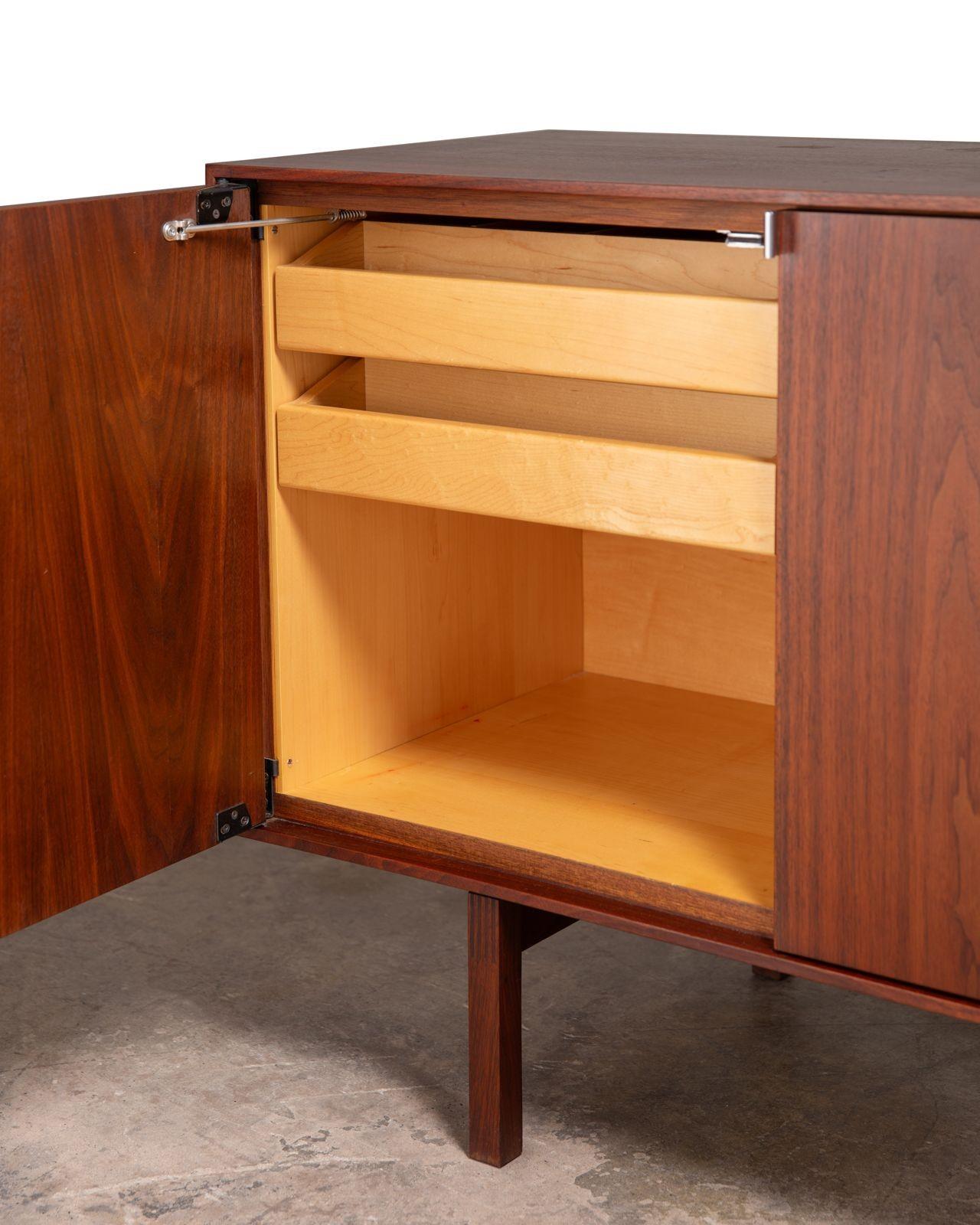 Crédence Florence Knoll pour Knoll Associates en vente 1