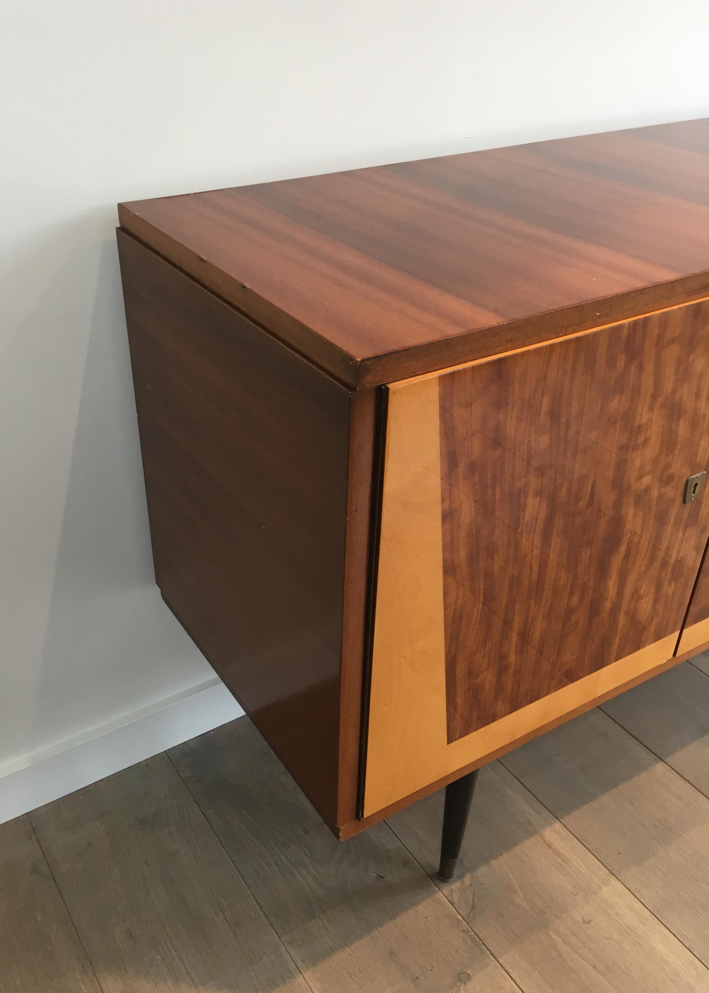 Four Doors Sapelli Mahogany and Sicamore Sideboard, Italian, circa 1960 For Sale 4