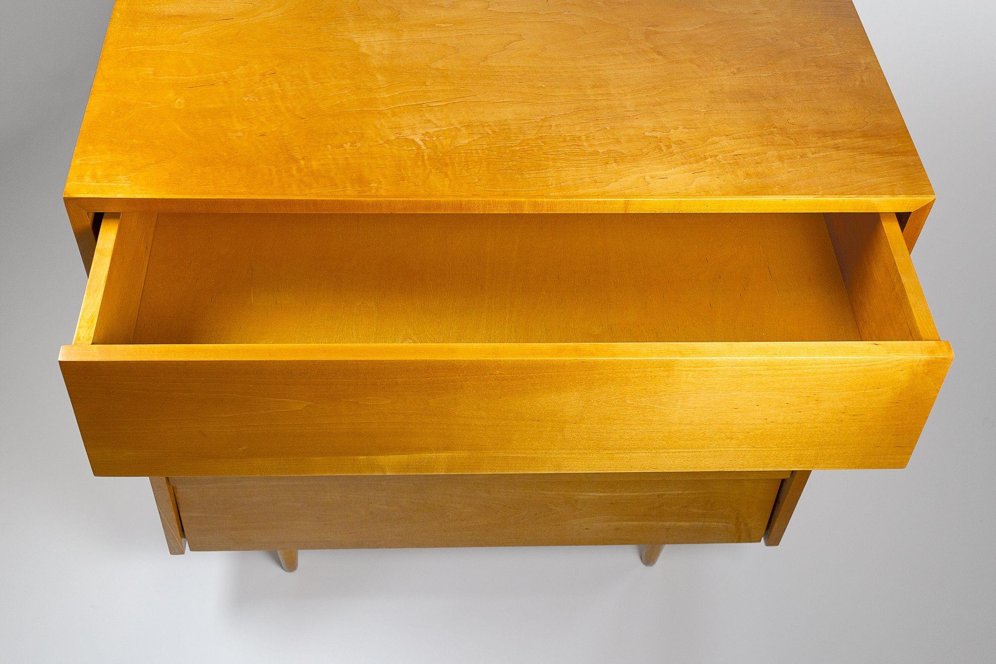 Four Drawer Chest by Florence Knoll for Knoll International For Sale 2