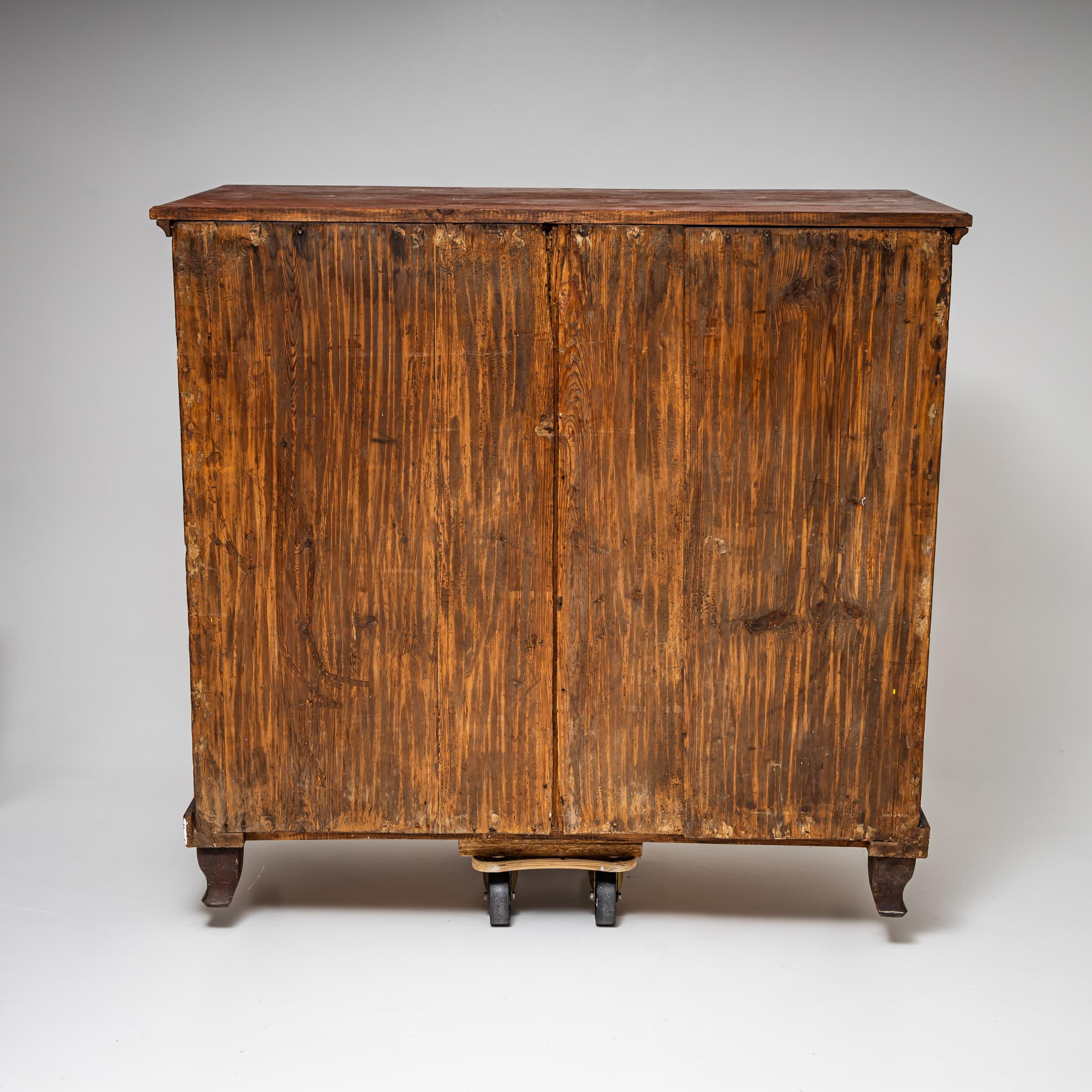 Four-Drawer Chest, Late 18th Century, Germany For Sale 3