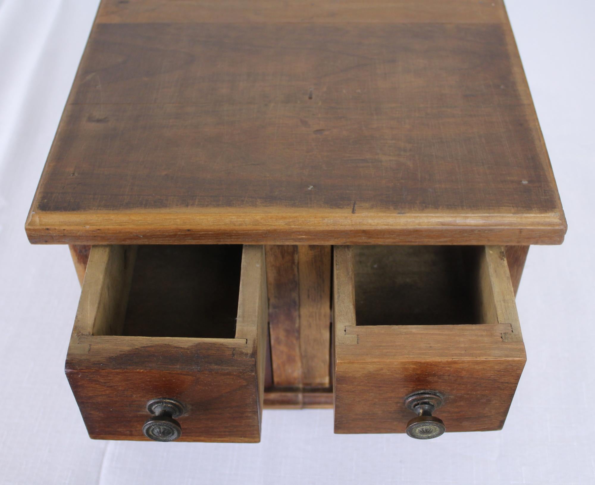 Four-Drawer English Oak Box For Sale 2