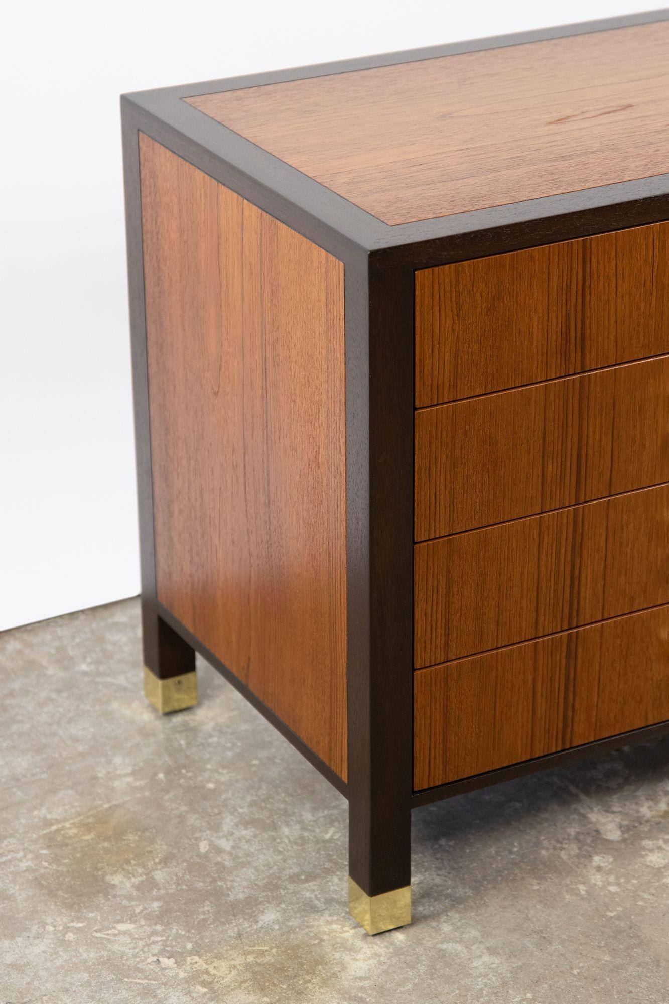 Four Drawer Nightstand Chest by Harvey Probber In Excellent Condition For Sale In Dallas, TX