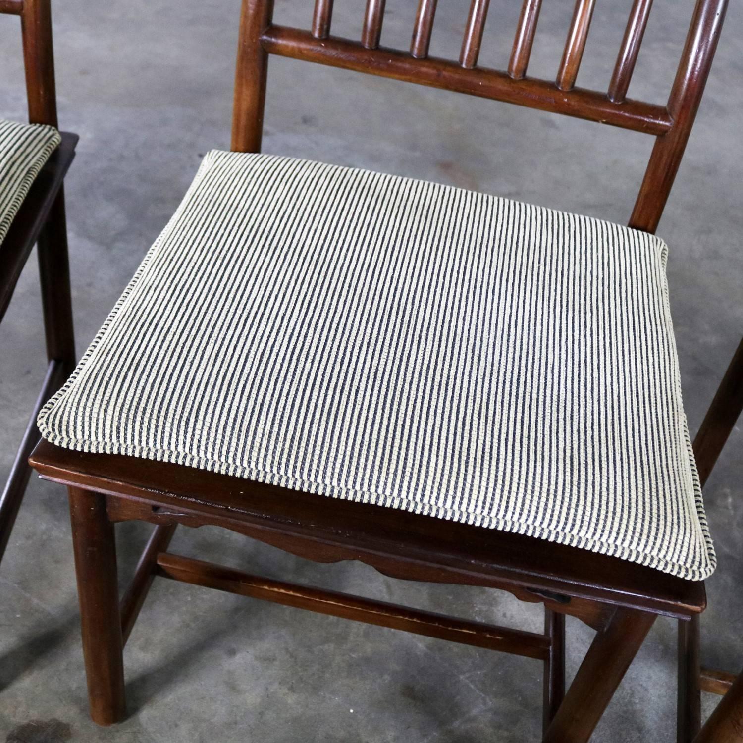 Four Drexel Heritage Chinoiserie Ming Style Spindle Back Dining Chairs 1