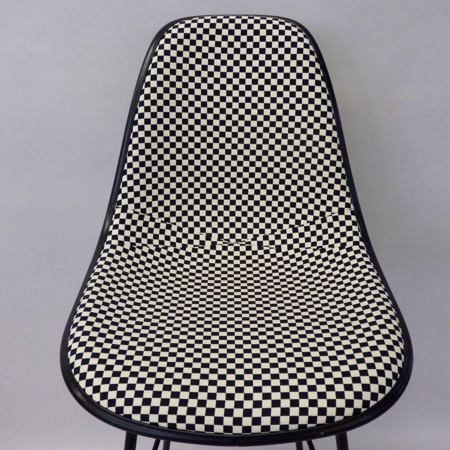 Lacquered Four Eames Herman Miller Bar Stools with Girard black white Checkerboard Fabric
