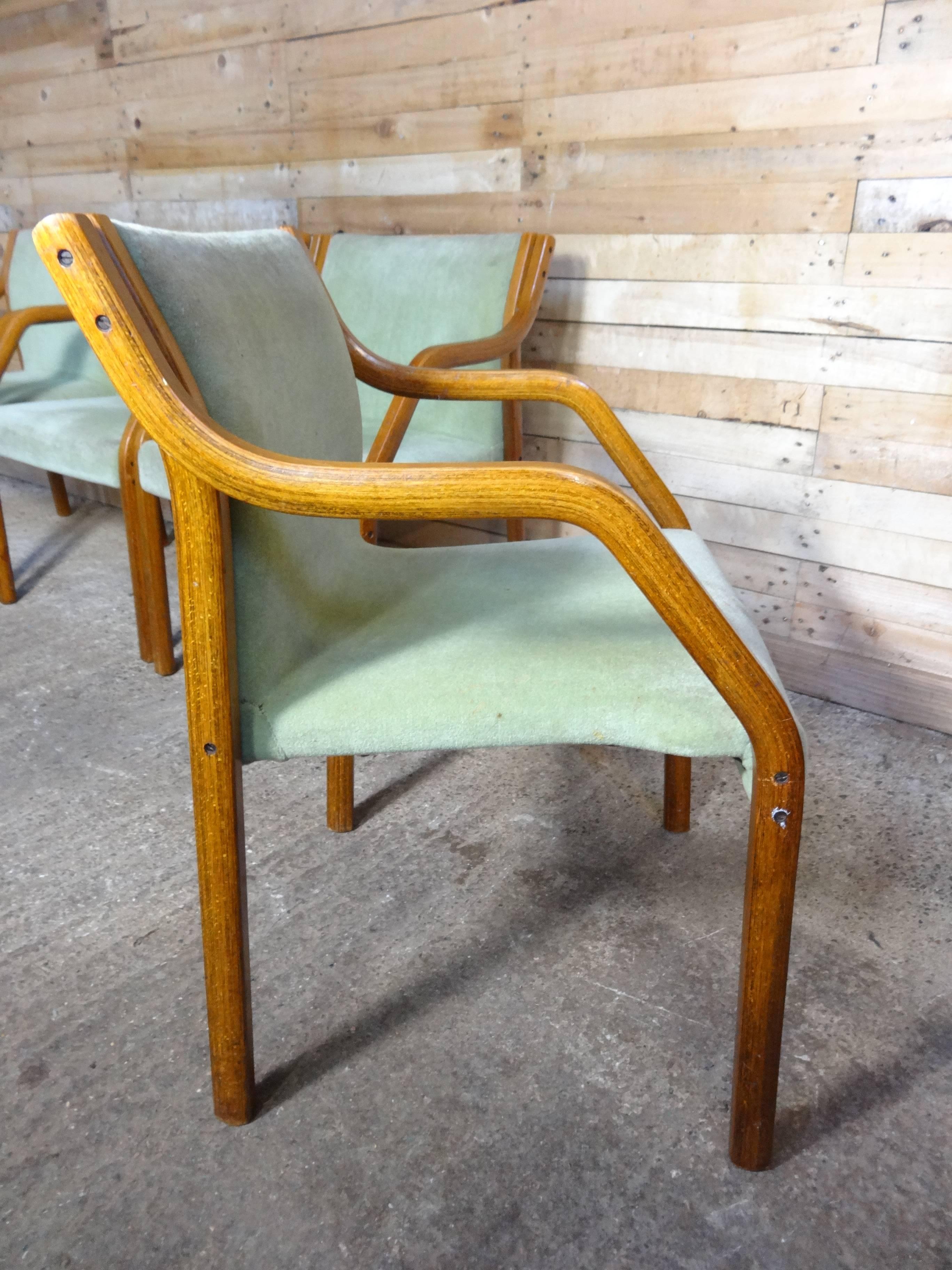 Four Early 1970s Dining Chairs in the Style of Preben Fabricius / Knoll In Good Condition For Sale In Markington, GB