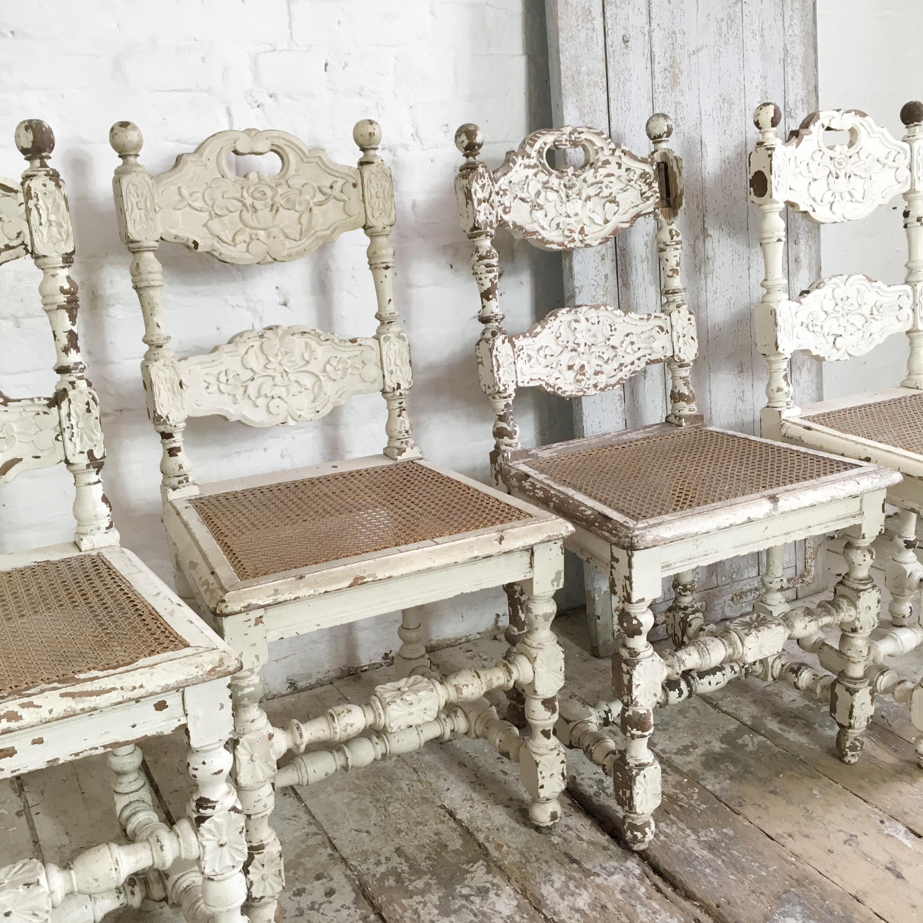 Four Early 19th Century French Carved Oak Dining Chairs In Good Condition In Hastings, GB
