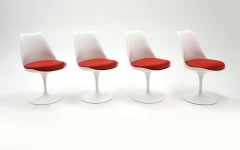 Four Eero Saarinen for Knoll Tulip Swivel Dining Chairs, White, Red, Excellent