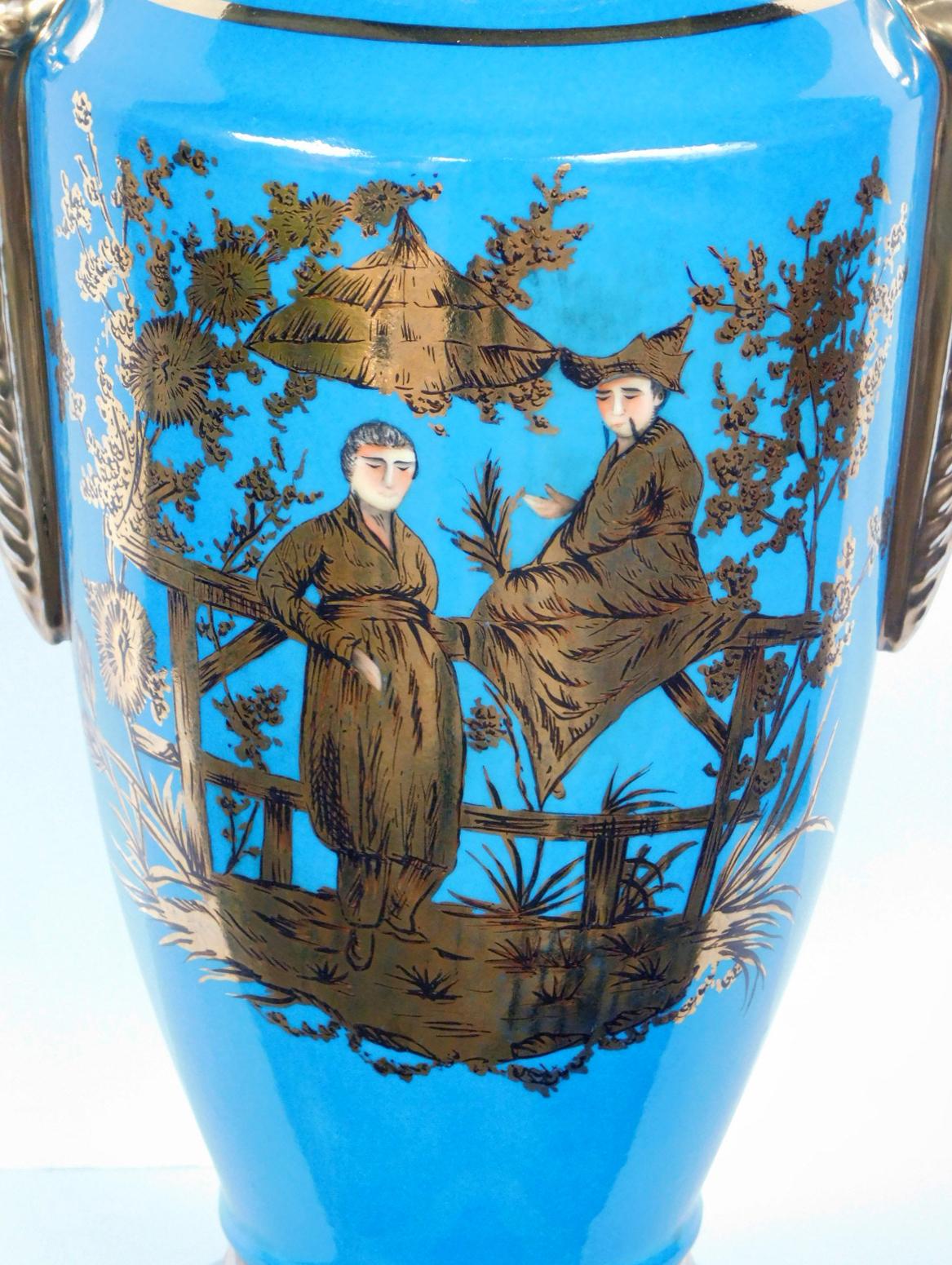 Four Empire Style Cerulean-Glazed Porcelain Vases with Chinoiserie Motifs 3