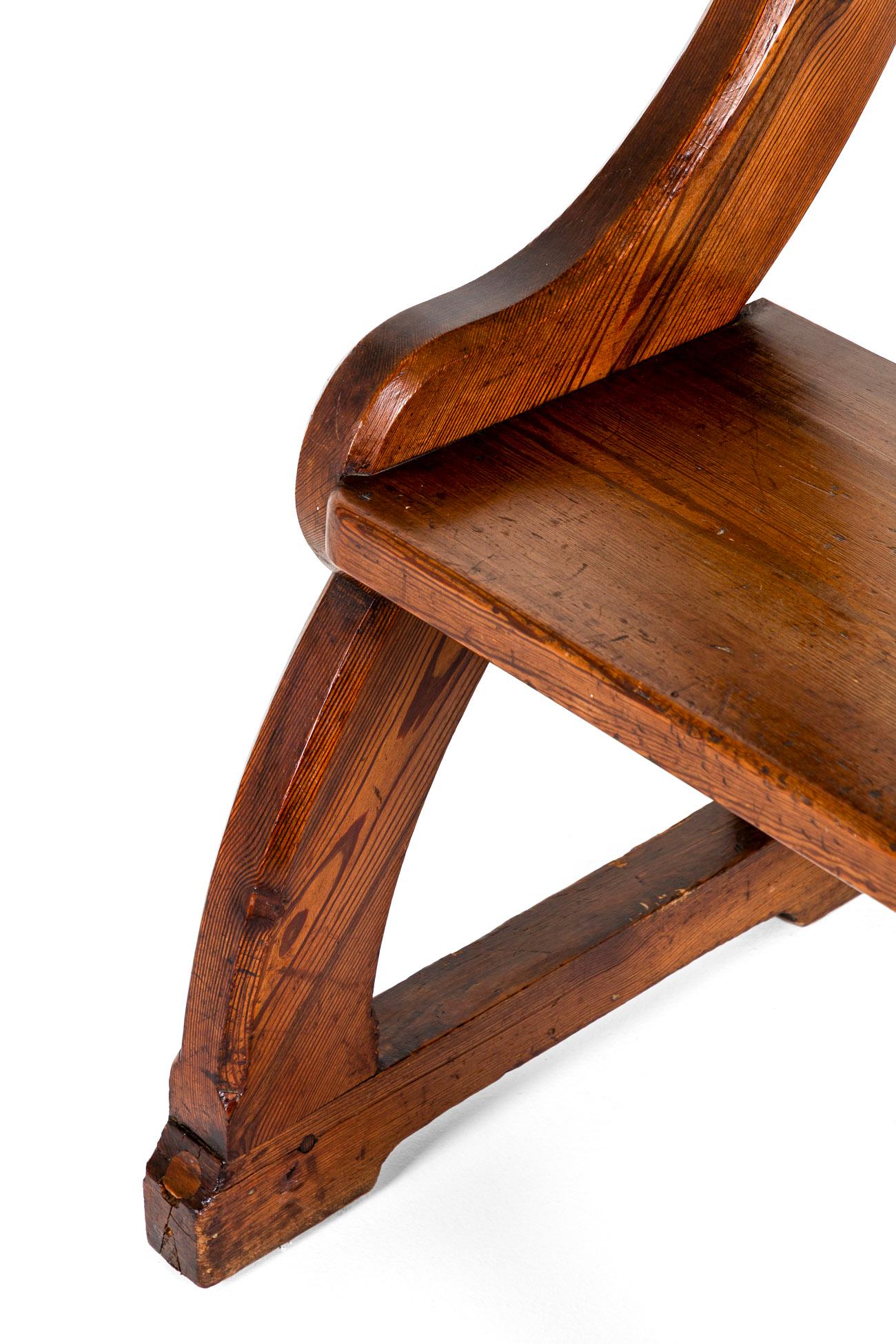 XIXe siècle Quatre chaises d'autel en pin anglais de style néo-gothique en vente
