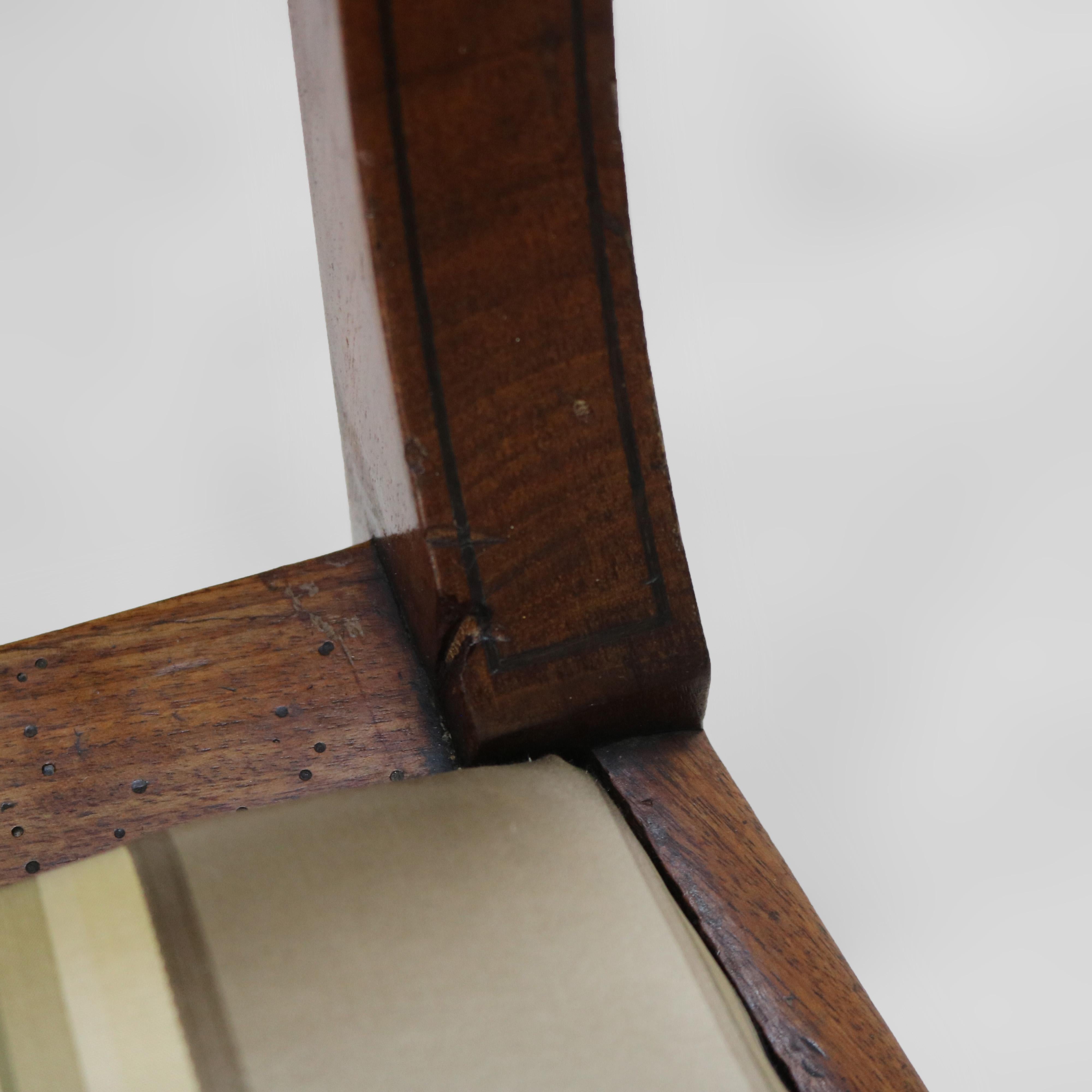 Quatre chaises de salle à manger de style English Regency à dossier plat et incrustation d'ébène, vers 1830 en vente 4