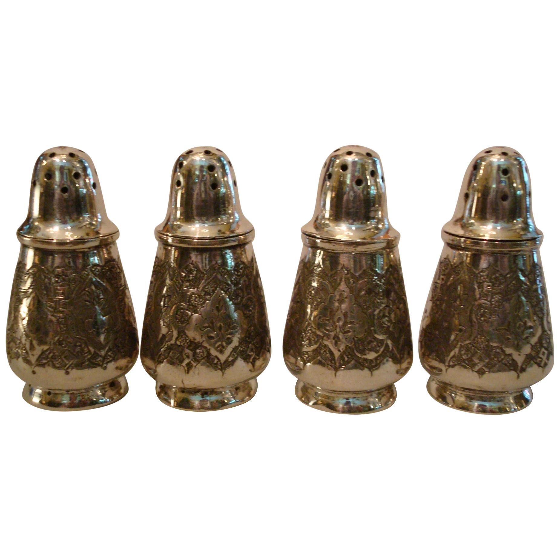Four Engraved Russian Sterling Silver Salt and Pepper Shakers For Sale
